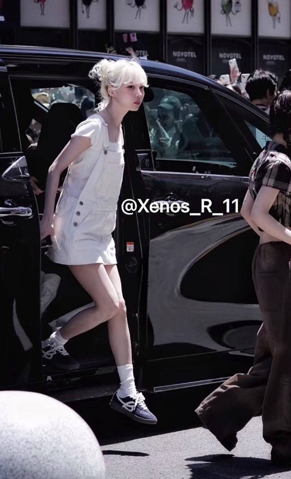 【代購】WE FLOWER 小花鞋 海軍藍 藍色 休閒鞋 AESPA 同款