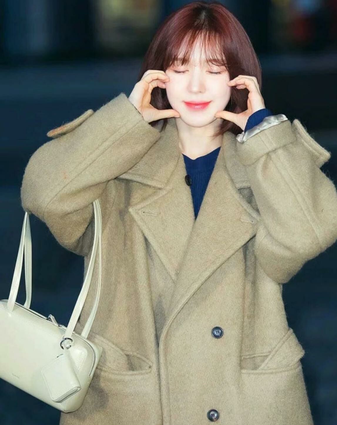 Stand Oil Post Bag(Sand)