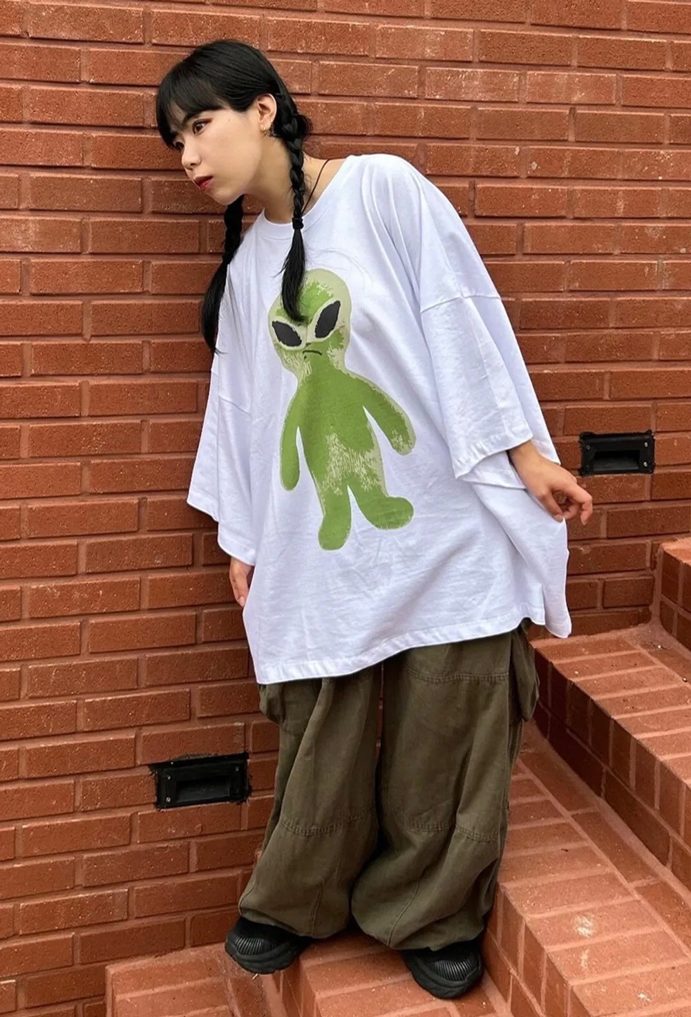 ★HOODHOOD★人気★Alien graphic overfit half sleeve T-shirt Alien graphic overfit half sleeve T-shirt - HOODHOOD | 60