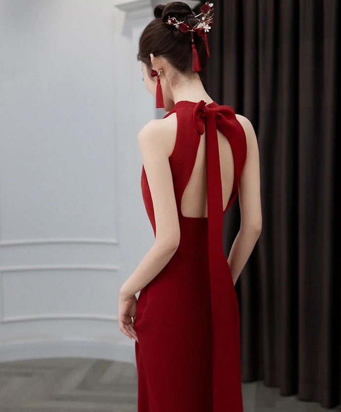 修身露背長禮服