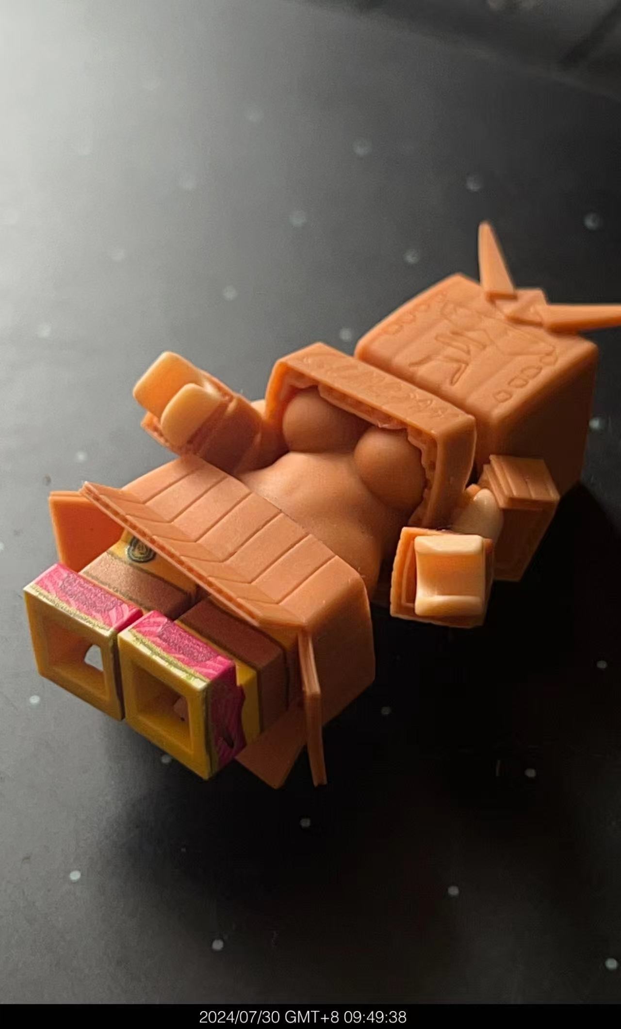 【FunNiko】紙箱鋼彈女孩