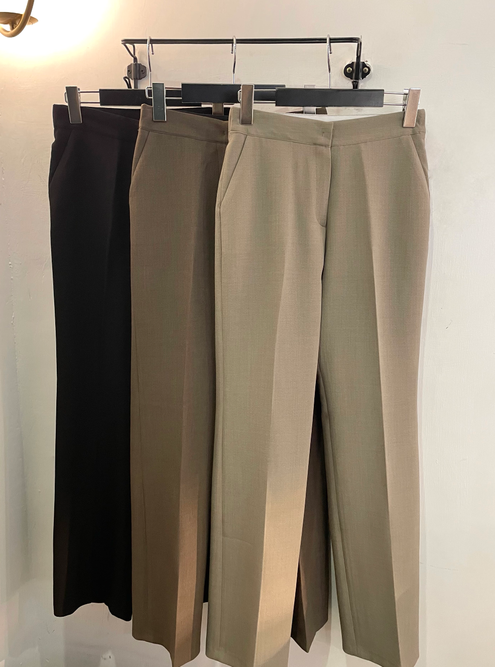 真的好顯瘦!修身直筒西褲