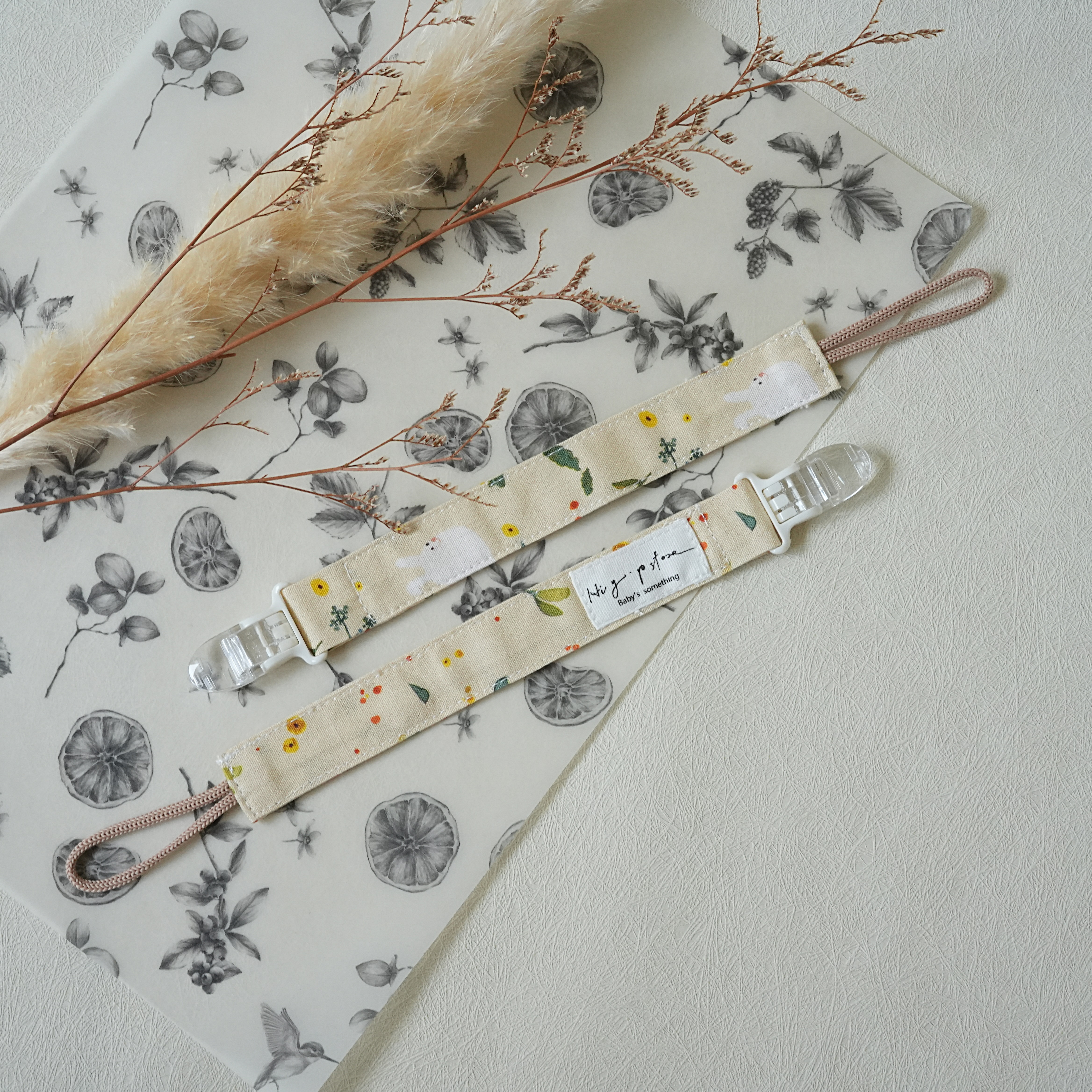 Hi Y.P store-鱷魚夾-獨家設計款-橙花兔兔