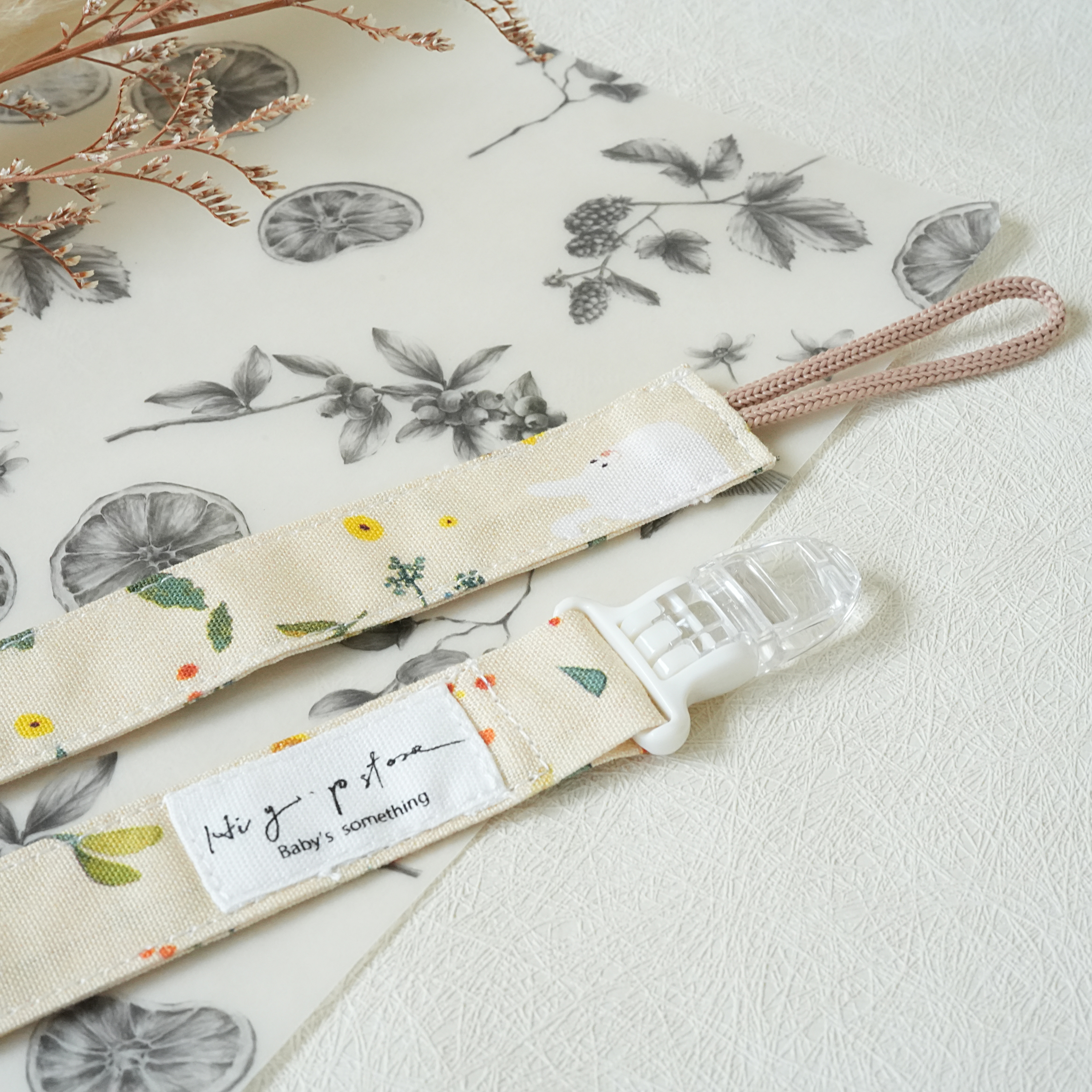 Hi Y.P store-鱷魚夾-獨家設計款-橙花兔兔