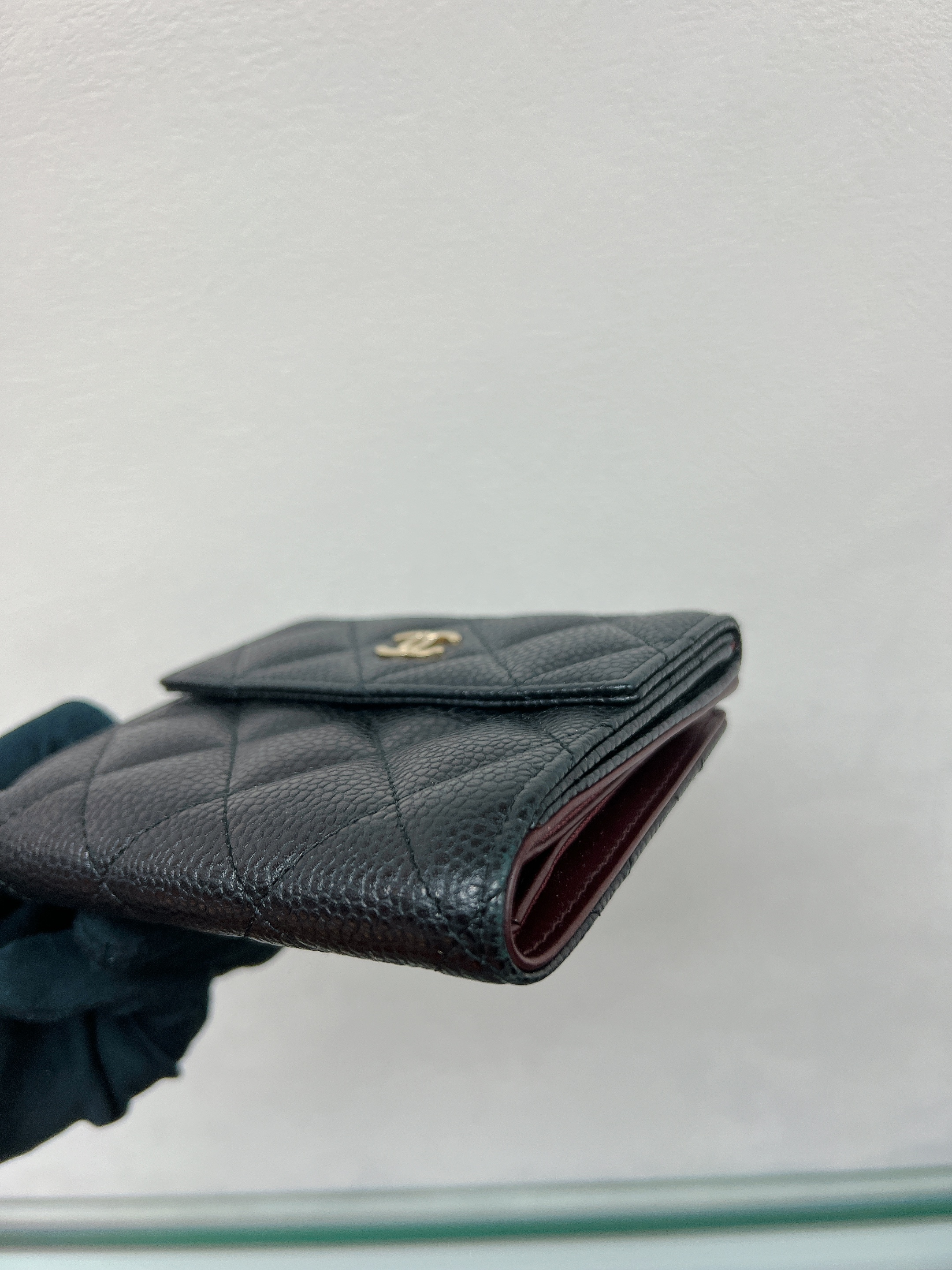 Chanel tri-fold wallet (black caviar GHW)