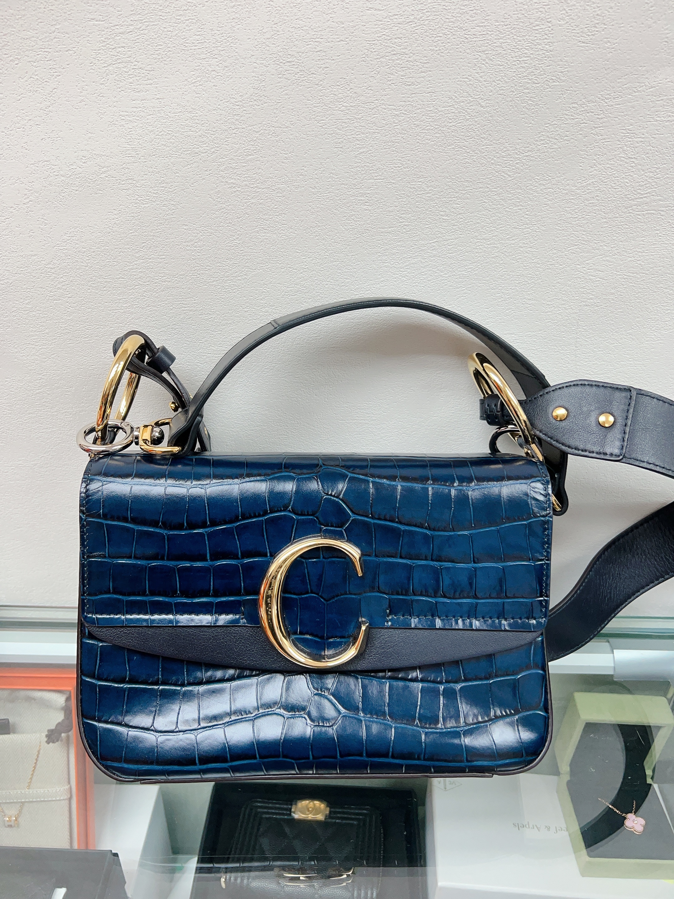 Chloe c bag (navy croc)