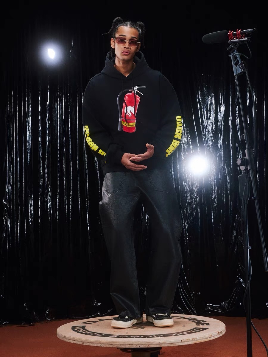 AFGK 黑馬季節·滅火器帽T A FEW GOOD KIDS