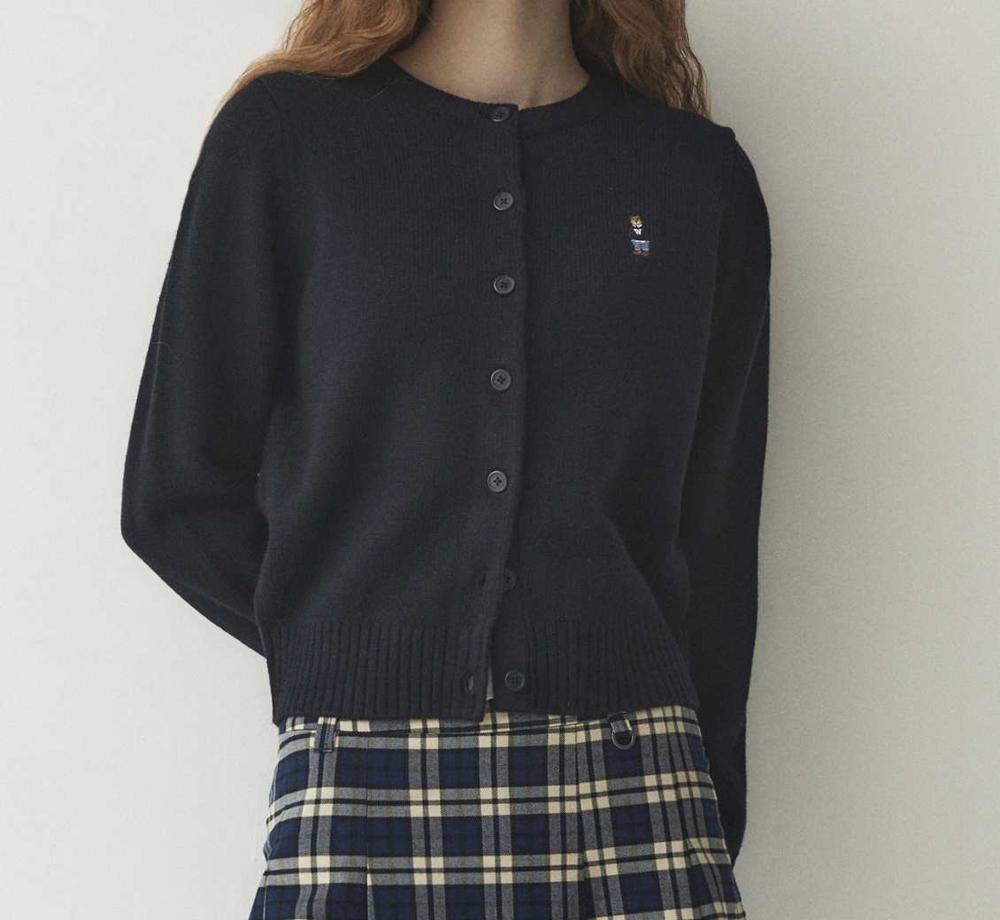 韓國WHO.A.U Steve R-neck Cardigan