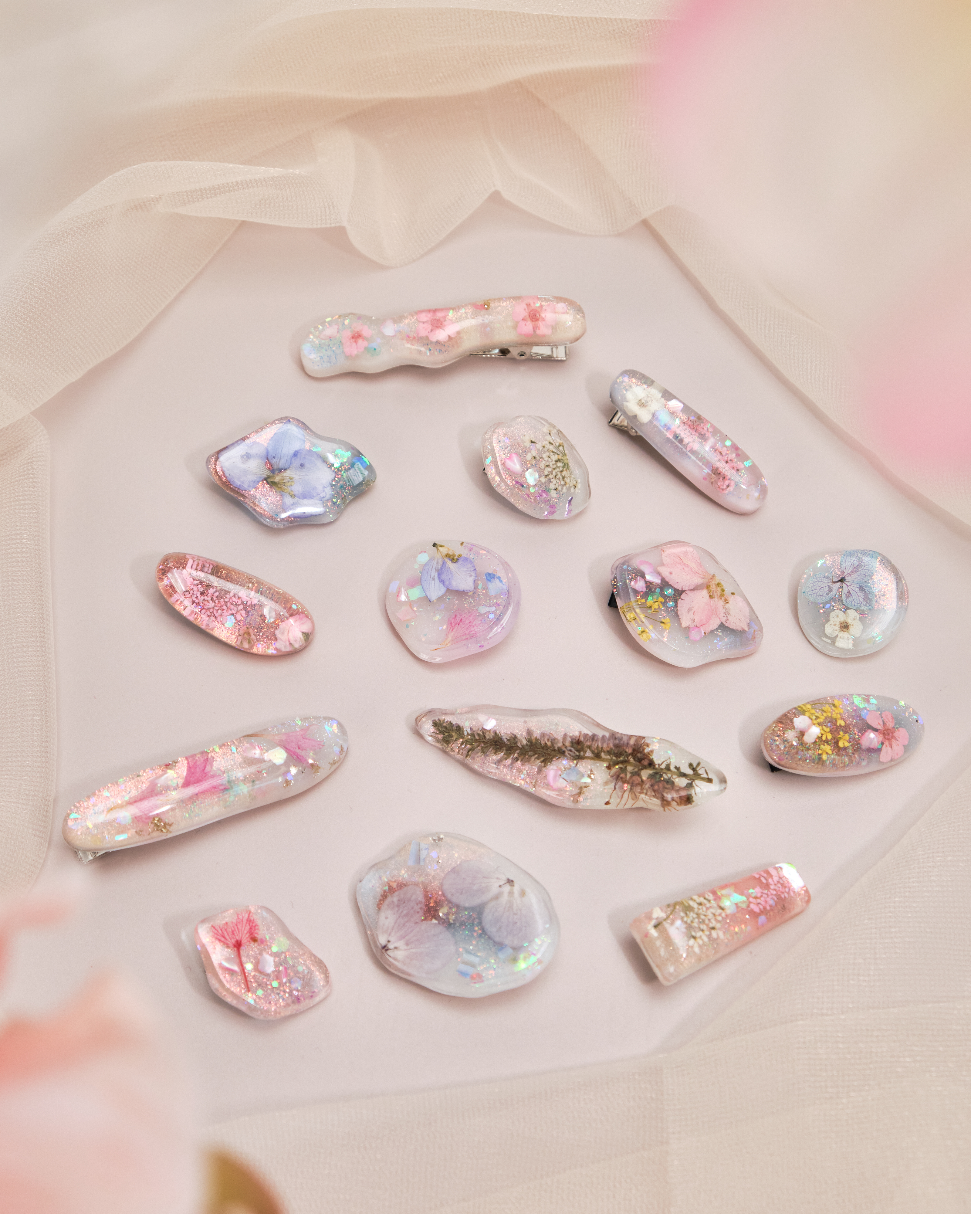 11130 Dreamy Resin Flower Duckbill Clip