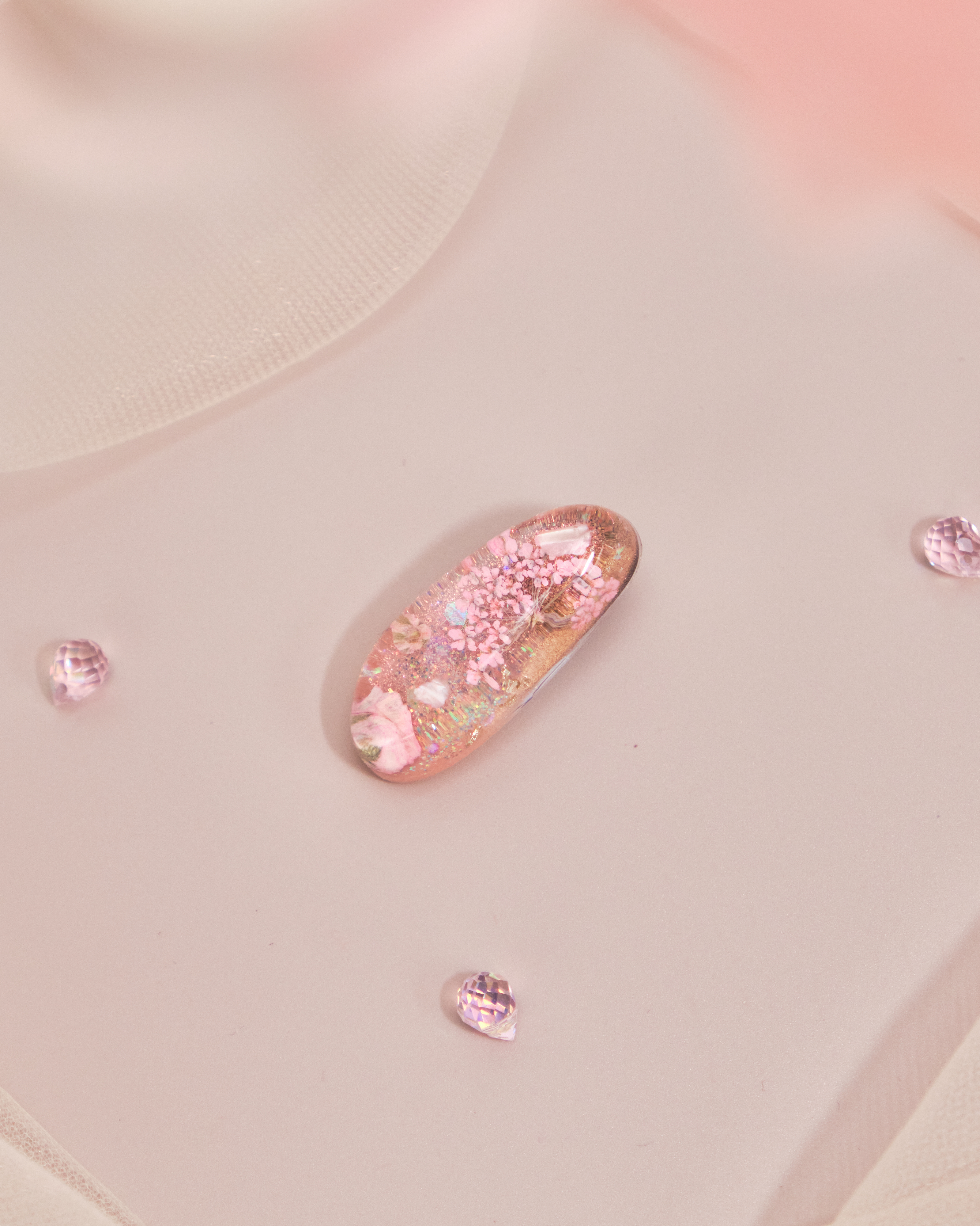 11137 Dreamy Resin Flower Duckbill Clip