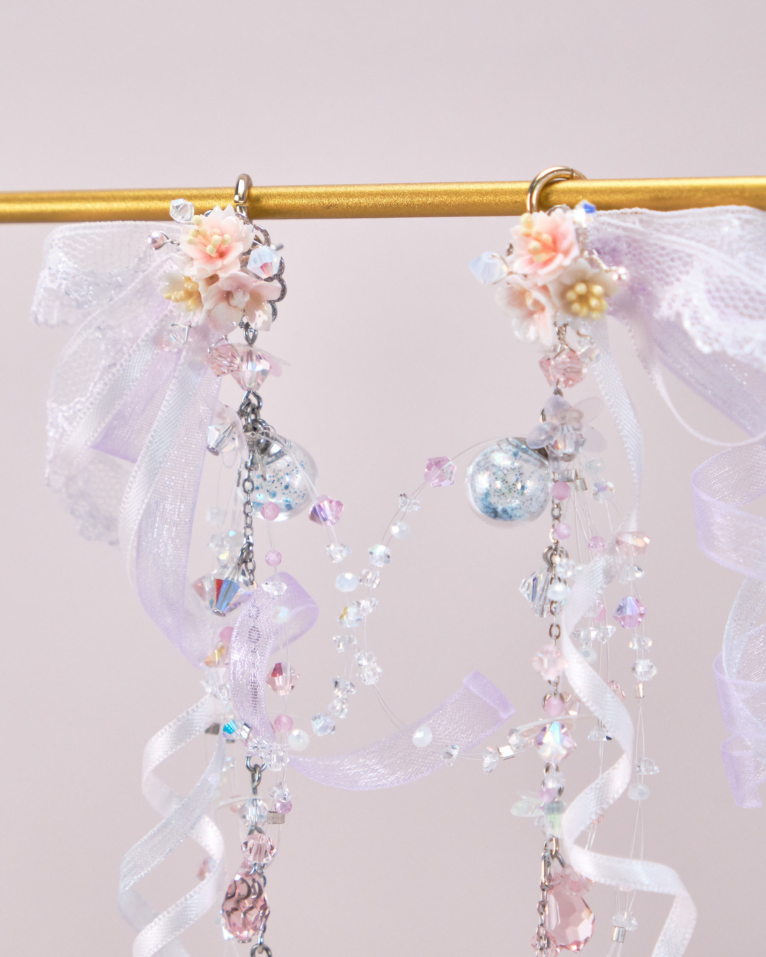 11195 輕紗繁花仙境～絲帶水晶S925長耳環