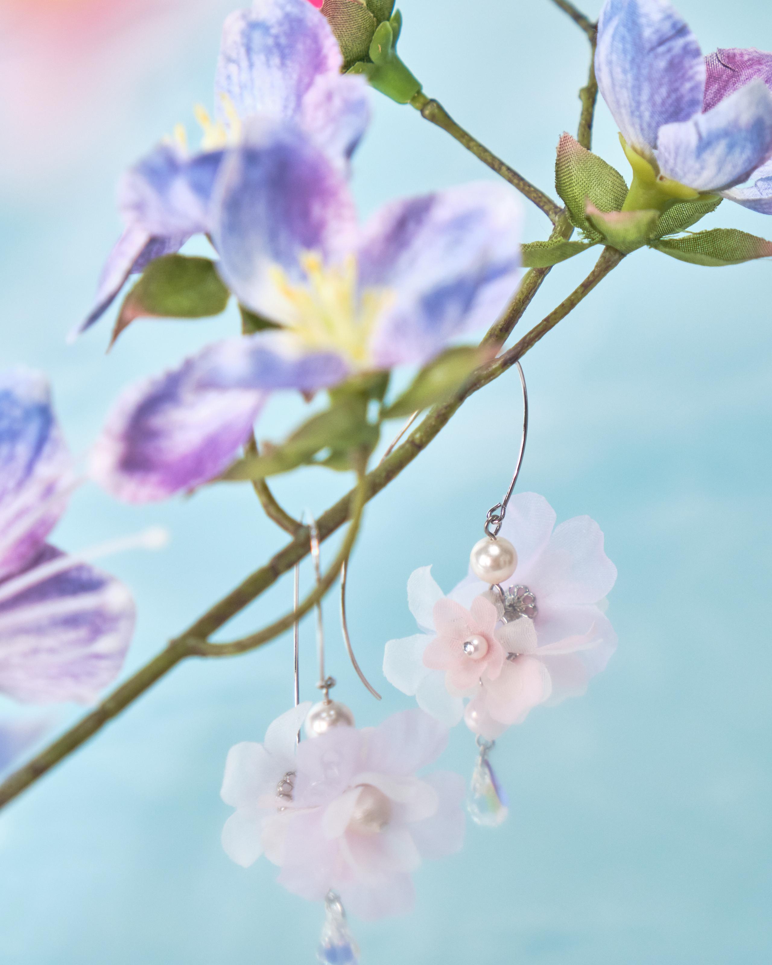 11201 紫藤花女孩～珍珠小花瓣短款耳勾