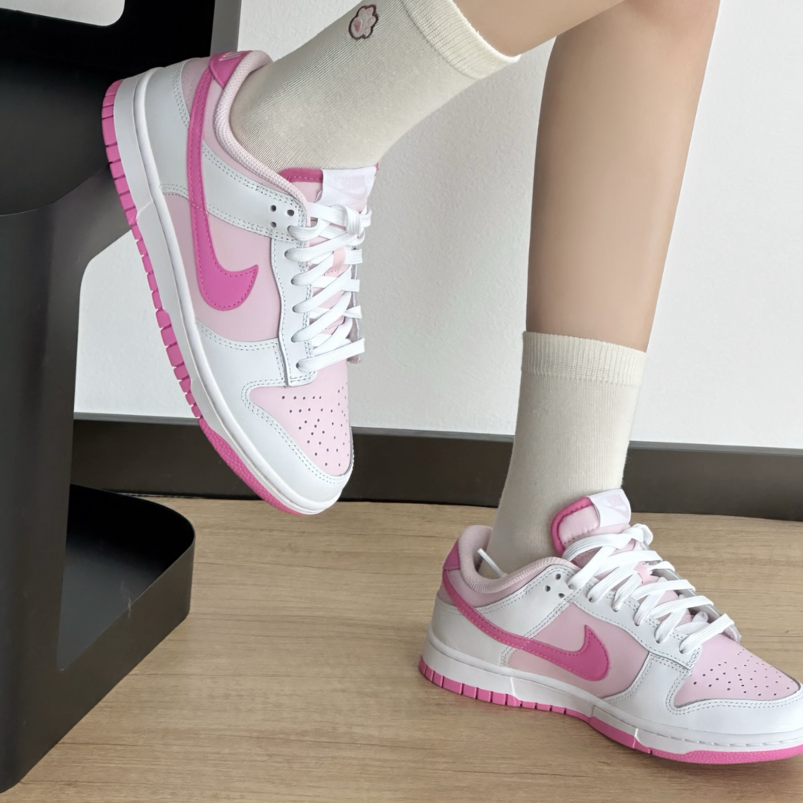Nike Dunk Low Hyper Pink 反轉芭比粉 粉白 女鞋 低筒休閒鞋