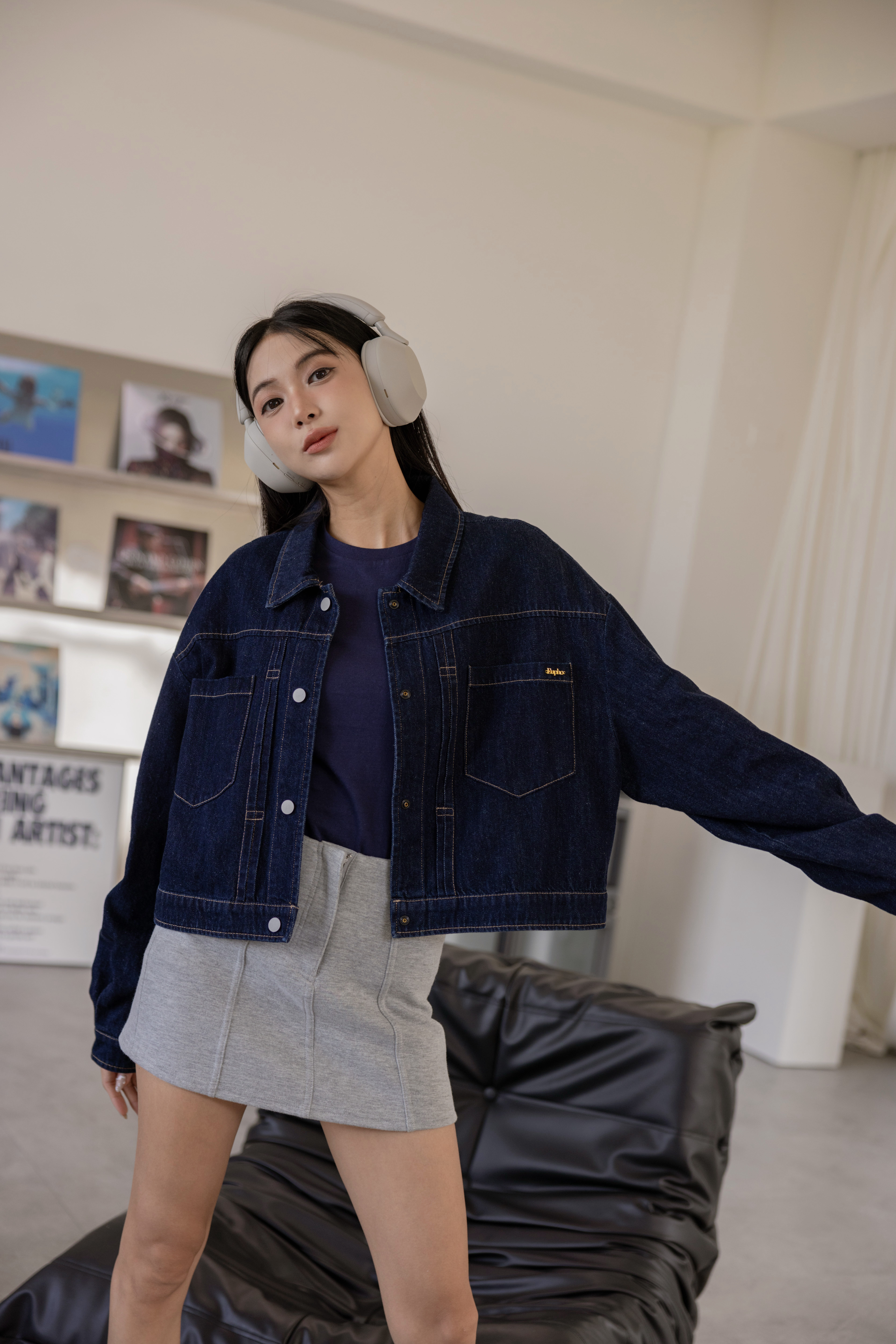 俐落短版深丹寧牛仔外套