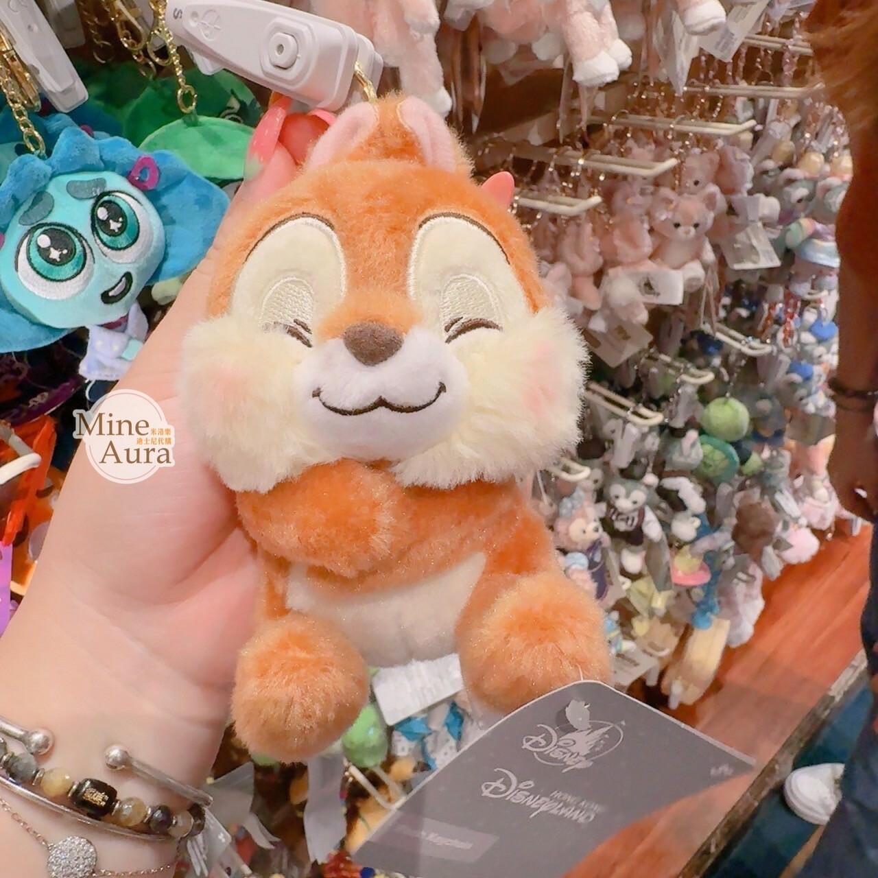 軟綿抱抱系列 黑鼻 奇奇 Chip 笑咪咪 笑顏 絨毛 鑰匙圈 吊飾 奇奇蒂蒂 Chip 'n Dale -香港迪士尼樂園