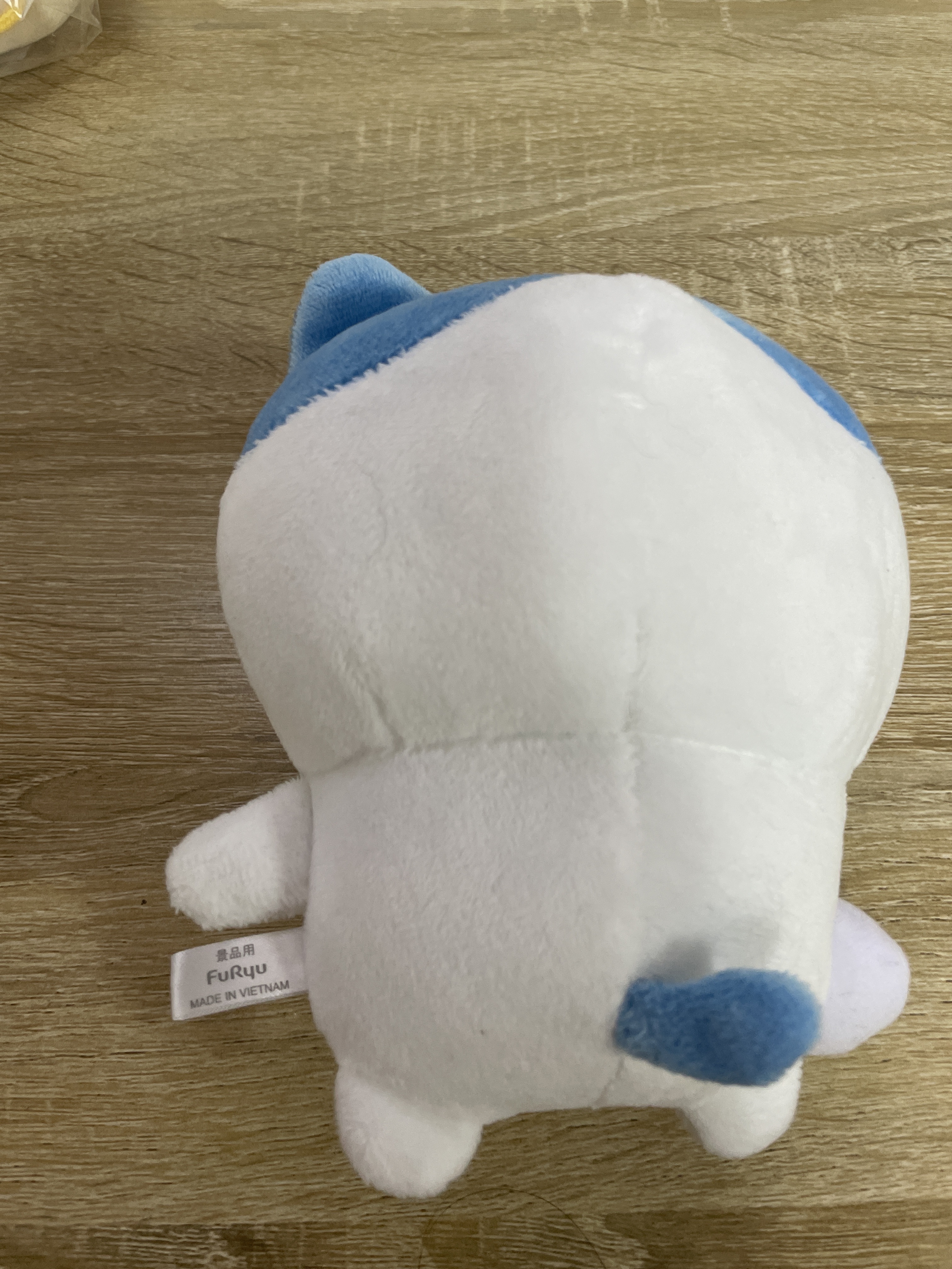 CHIIKAWA  八字貓 公仔#108