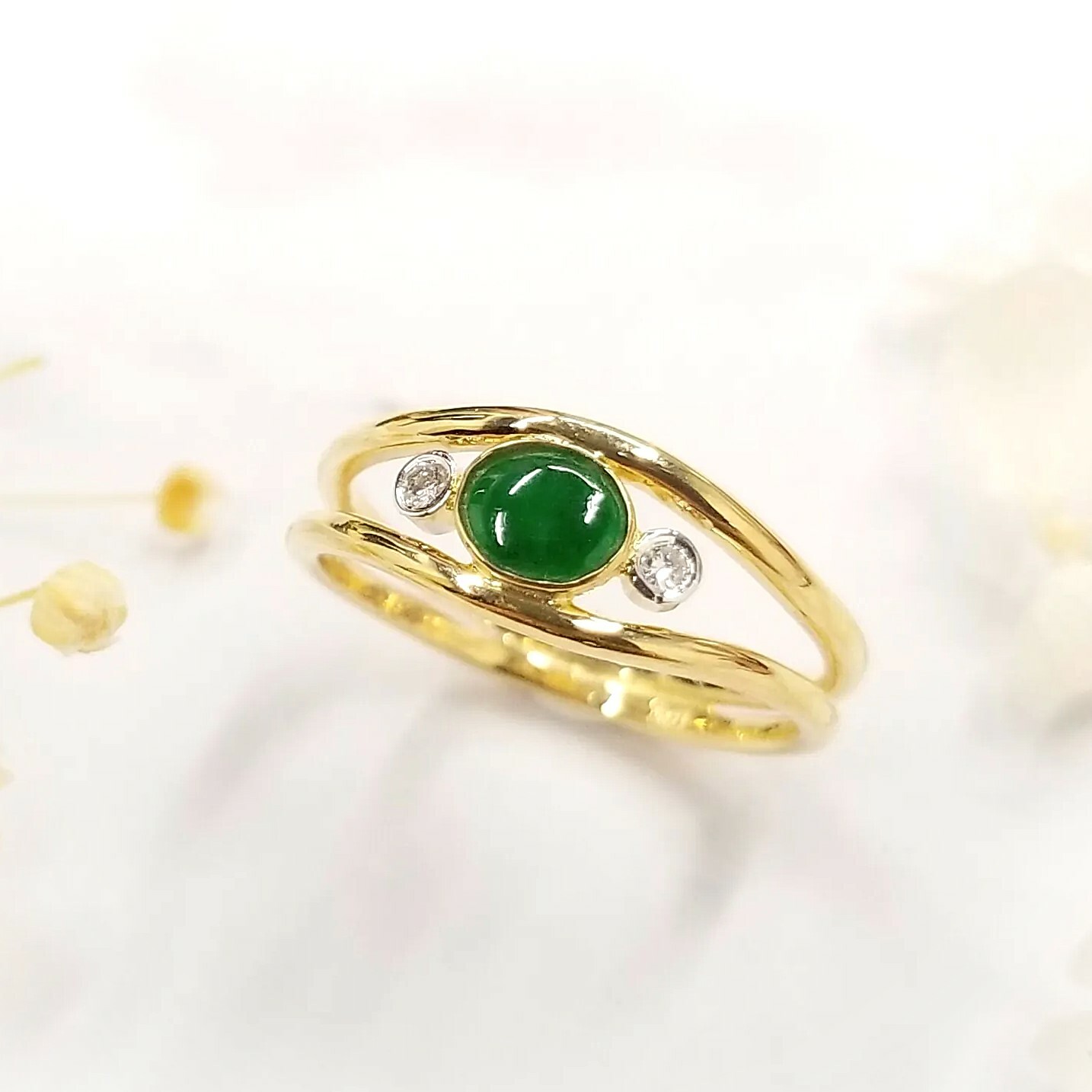 18K Yellow Gold Jade and Diamond Ring
