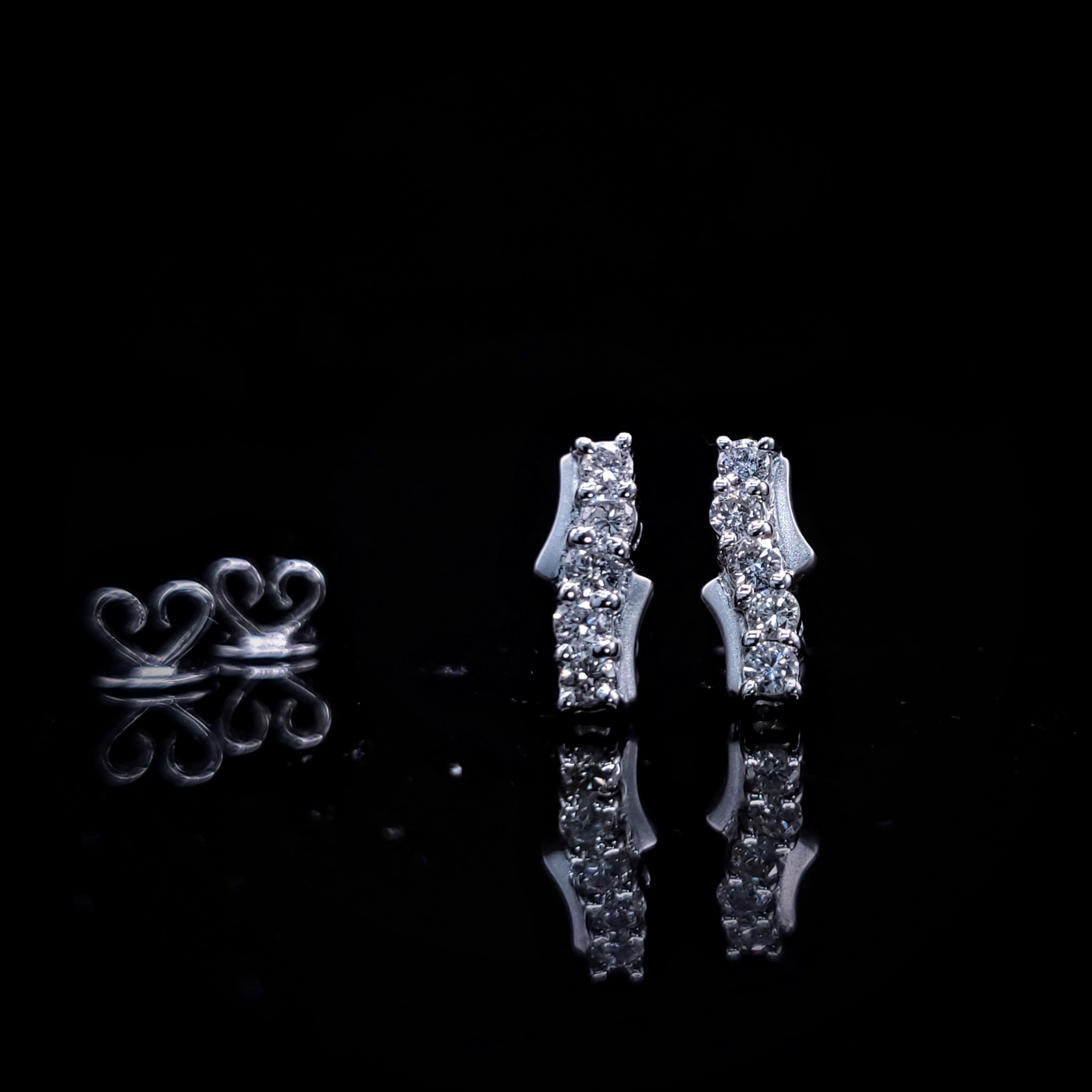 全新18K白金29份鑽石耳環