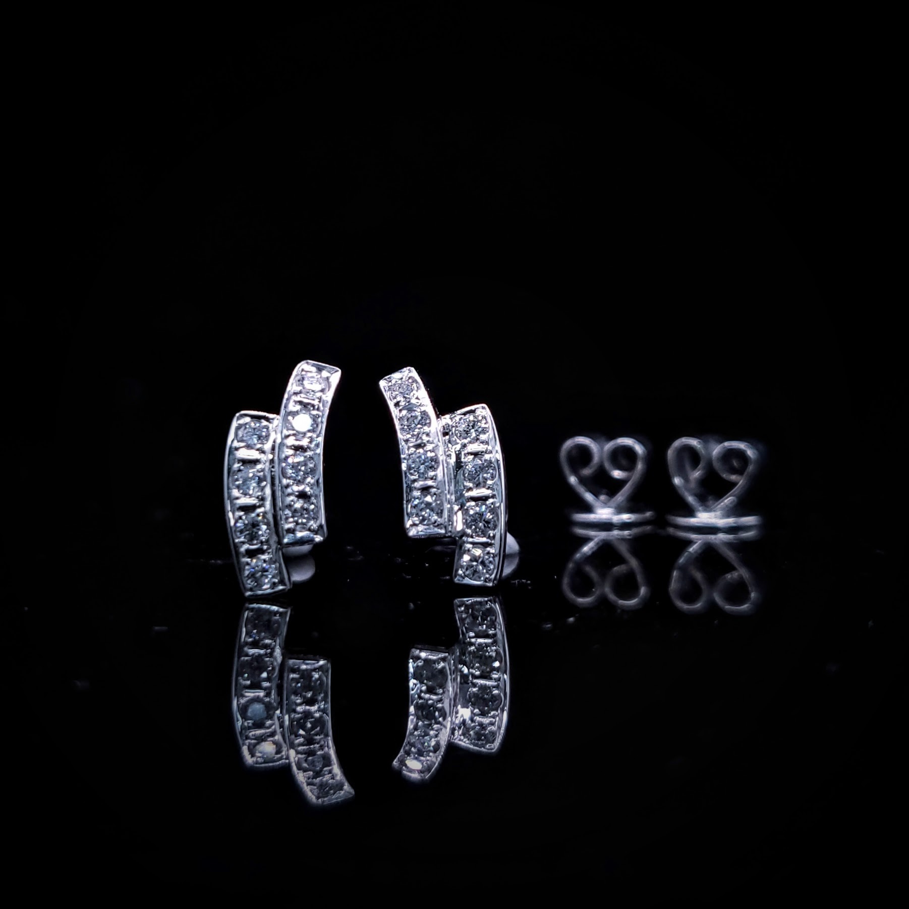 全新18K白金26份鑽石耳環