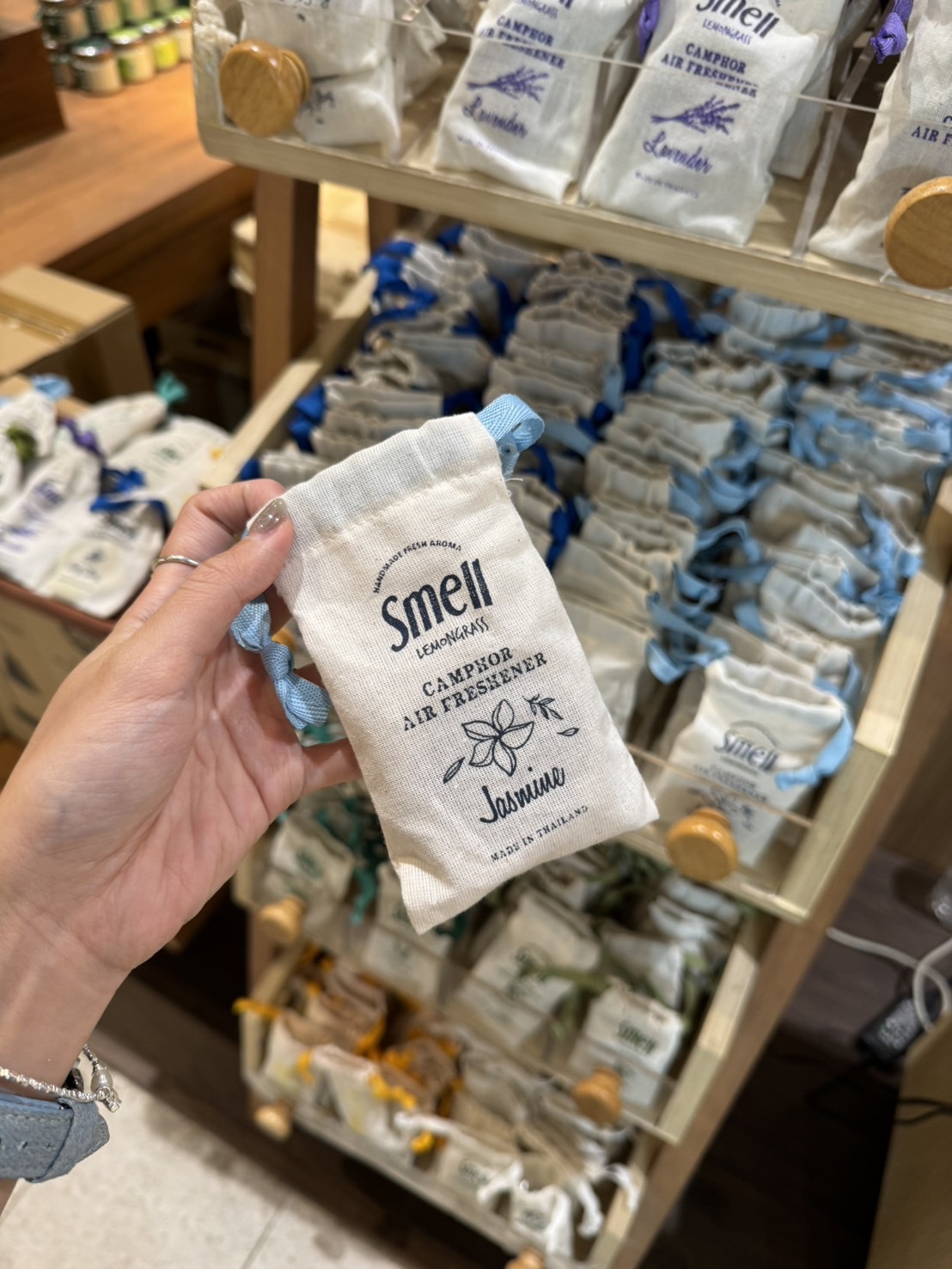 #現貨 泰國必買 Smell Lemongrass 驅蚊香氛膏 車內芳香膏 衣櫥 露營 30g