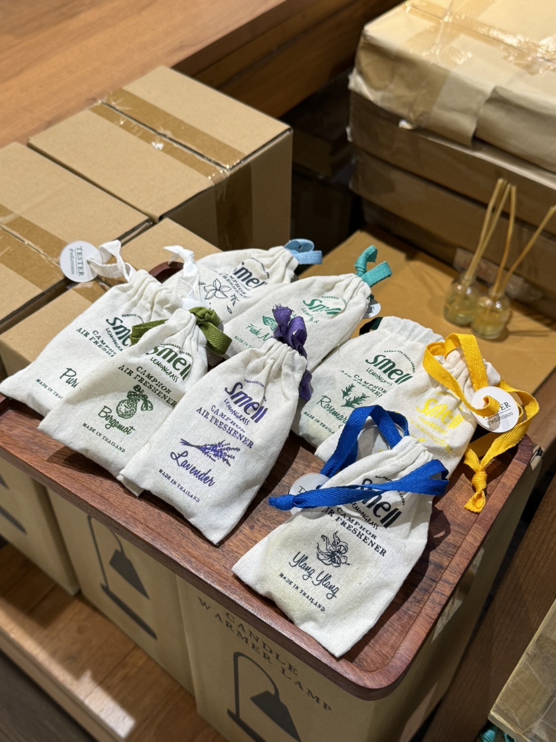 #現貨 泰國必買 Smell Lemongrass 驅蚊香氛膏 車內芳香膏 衣櫥 露營 30g