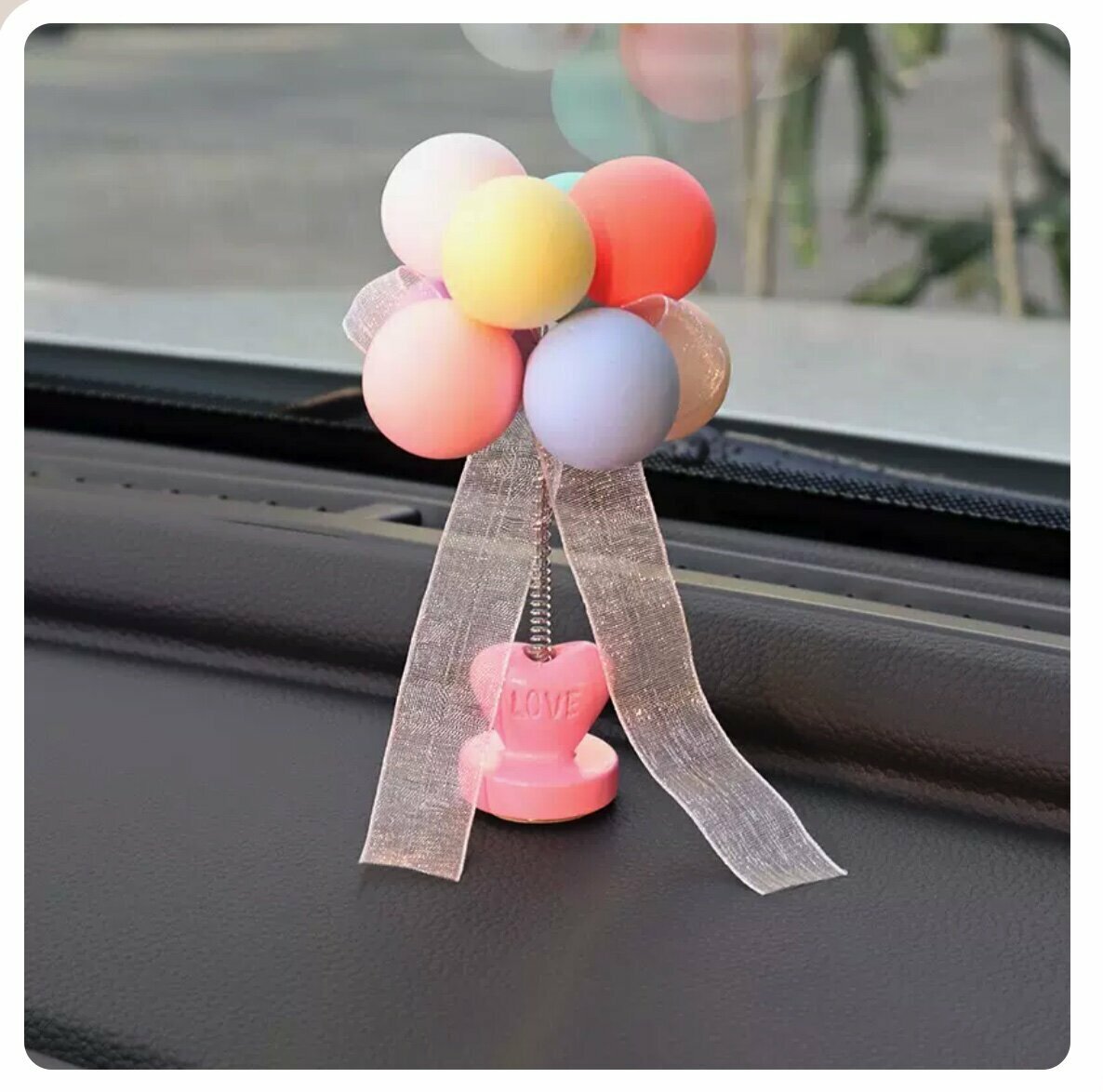 Hotly recommended creative car interior decorations (swaying balloons)