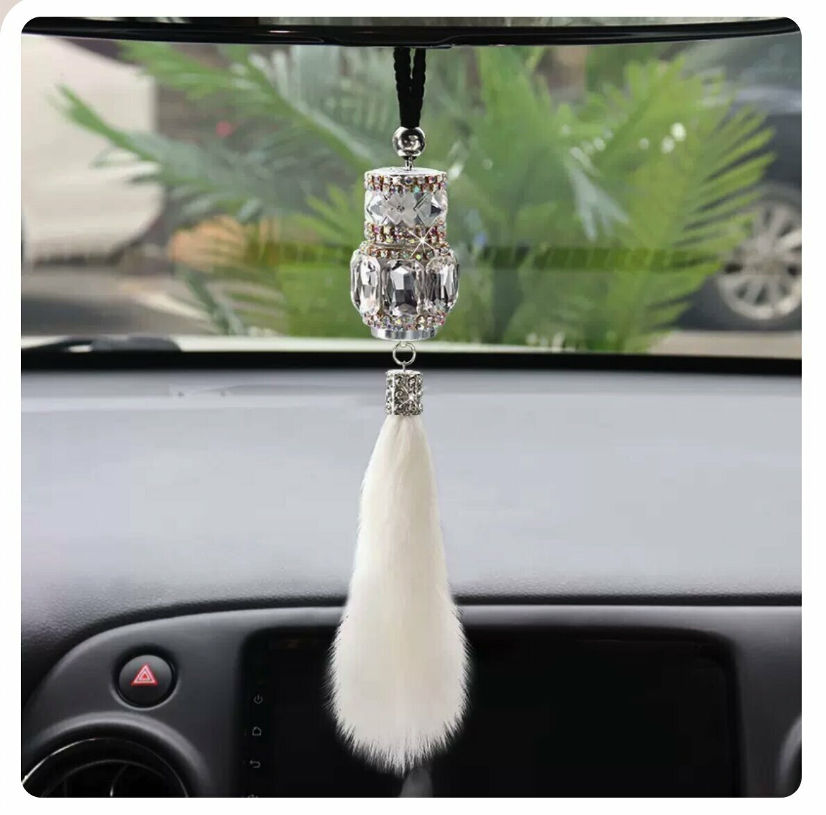 Hot trolley with perfume pendant (rope, transparent special-shaped diamond)