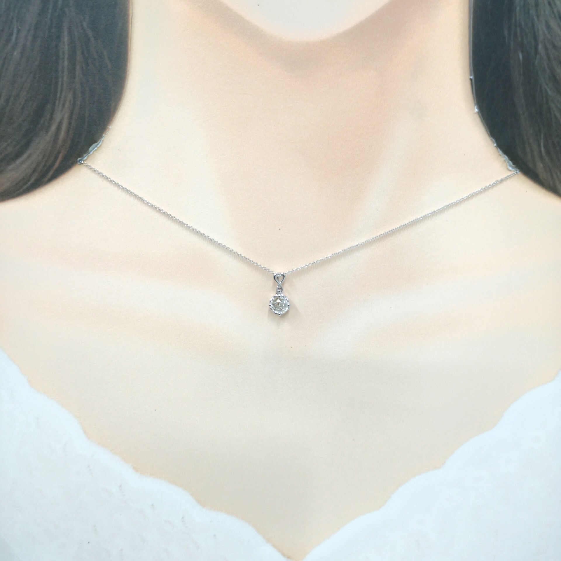 18K White Gold 0.46ct Diamond Pendant