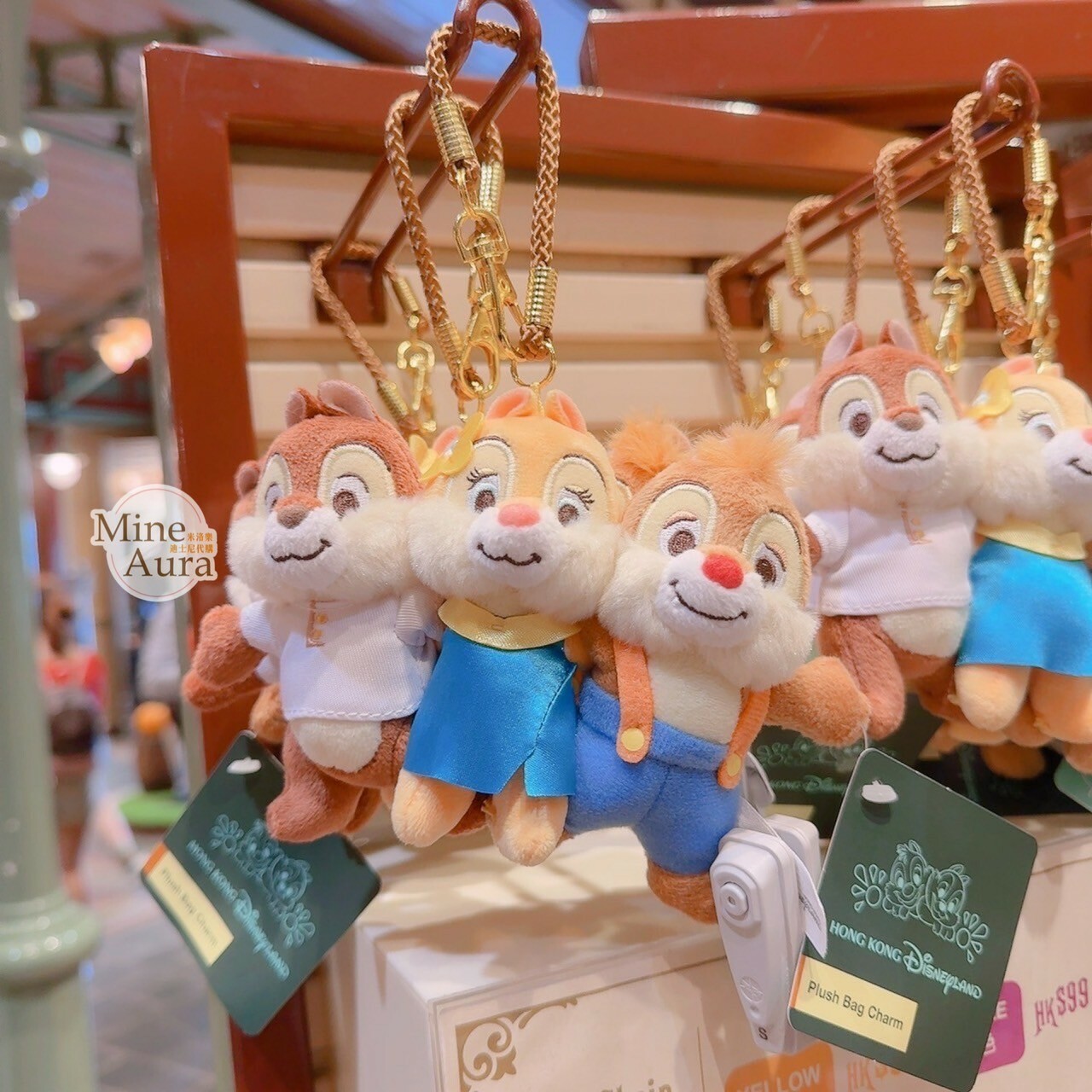 奇奇蒂蒂 Chip 'n Dale 香港傳統系列 絨毛 排排站 造型 鑰匙圈 吊飾 -香港迪士尼樂園