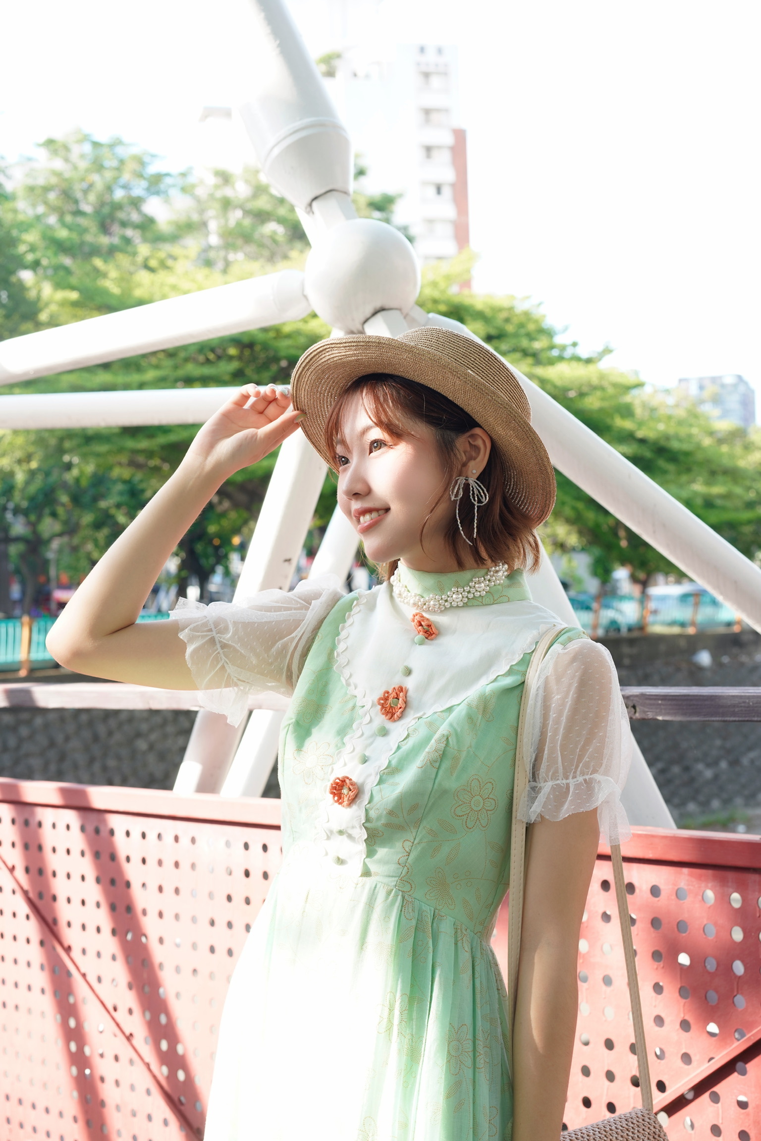 Vintage Dress/古著立體小花淺綠色雛菊印花無袖長洋裝