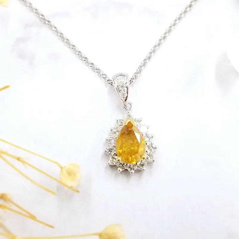 18K Gold 1.00ct Fancy Orange Pear Shaped Diamond Pendant
