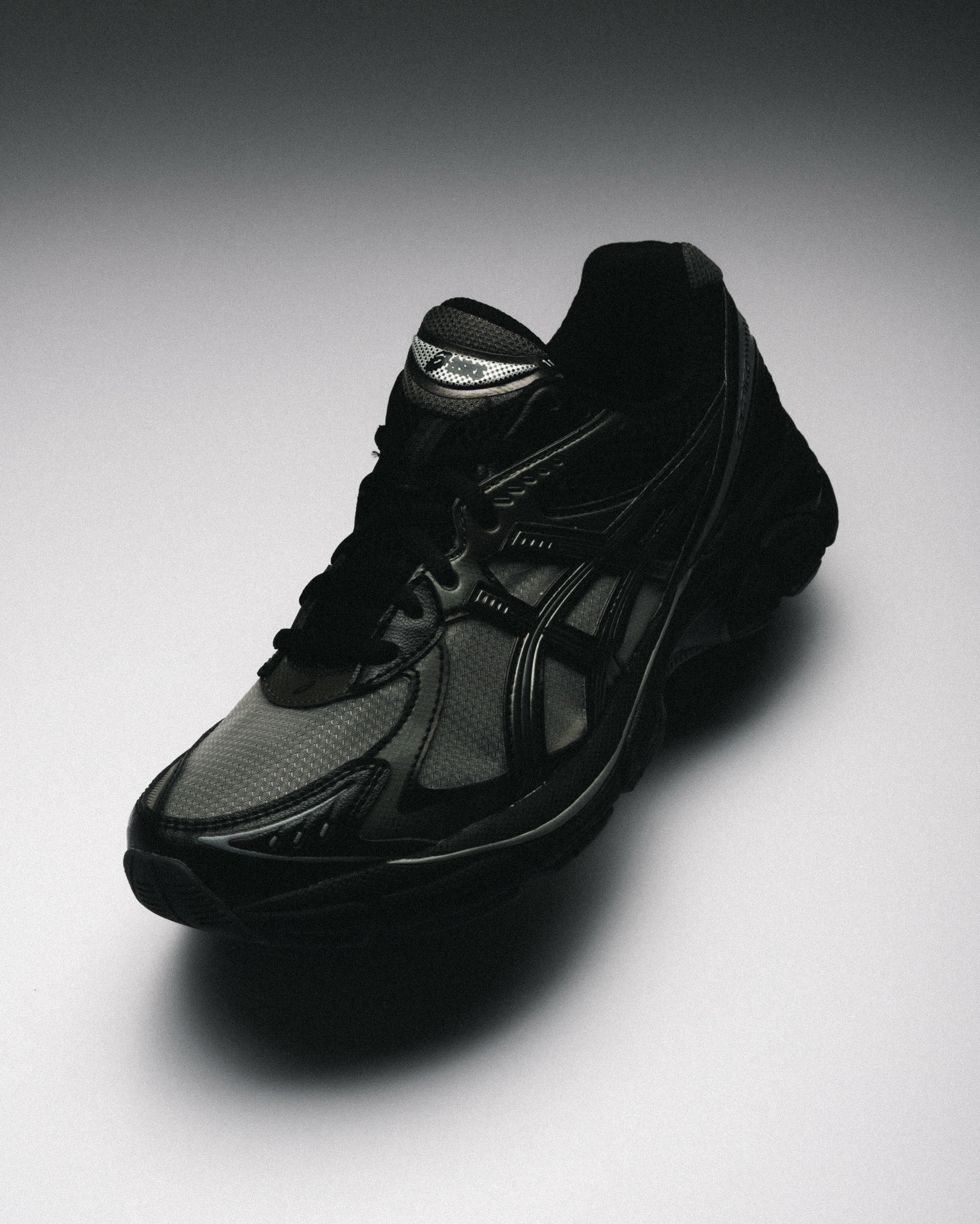 [現貨] ABOVE THE CLOUDS x GT-2160 | Black Gunmetal