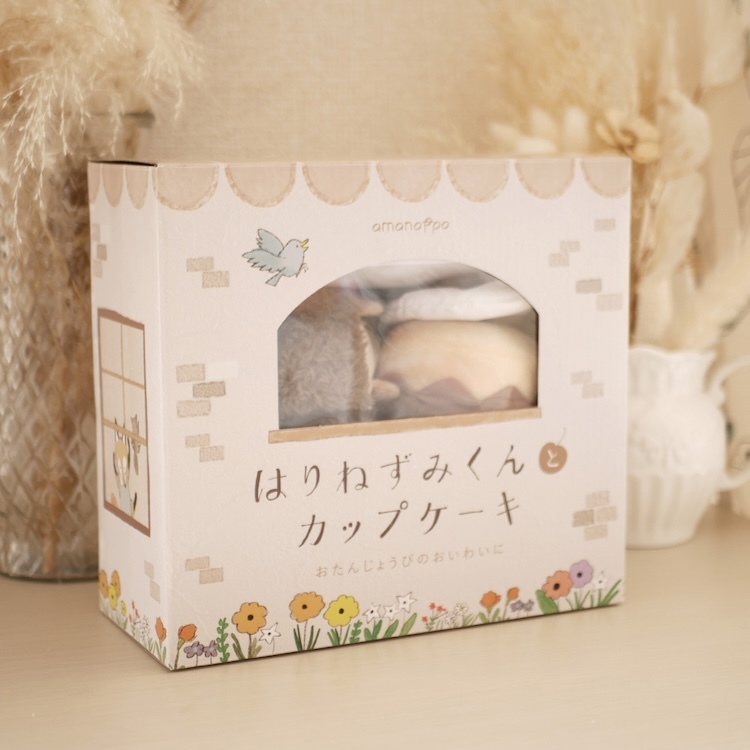 日本 amanoppo 小刺蝟與杯子蛋糕 繪本＆布偶玩具(內附中文譯本）