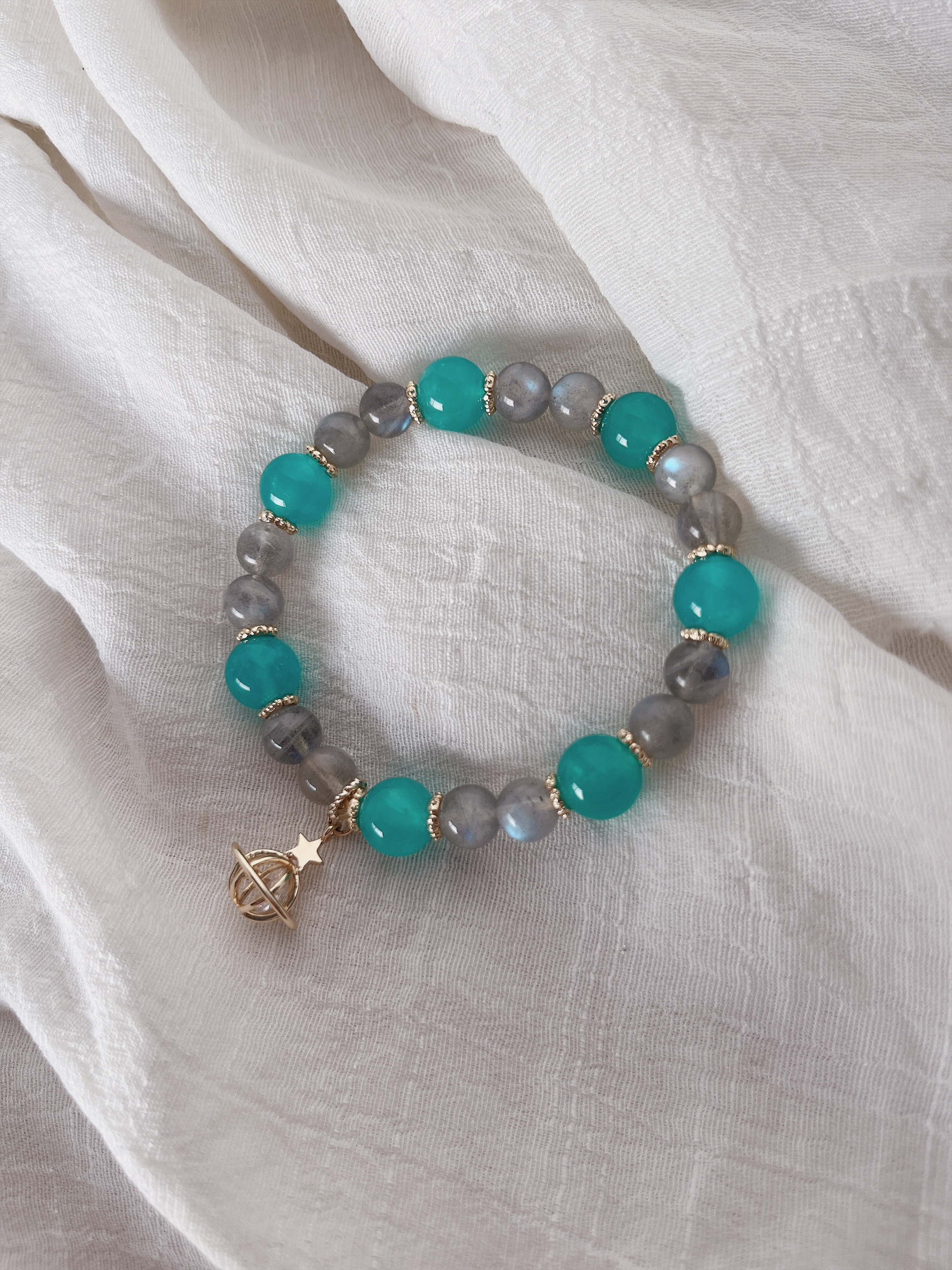 《天河之心．天河石玉髓拉長石》