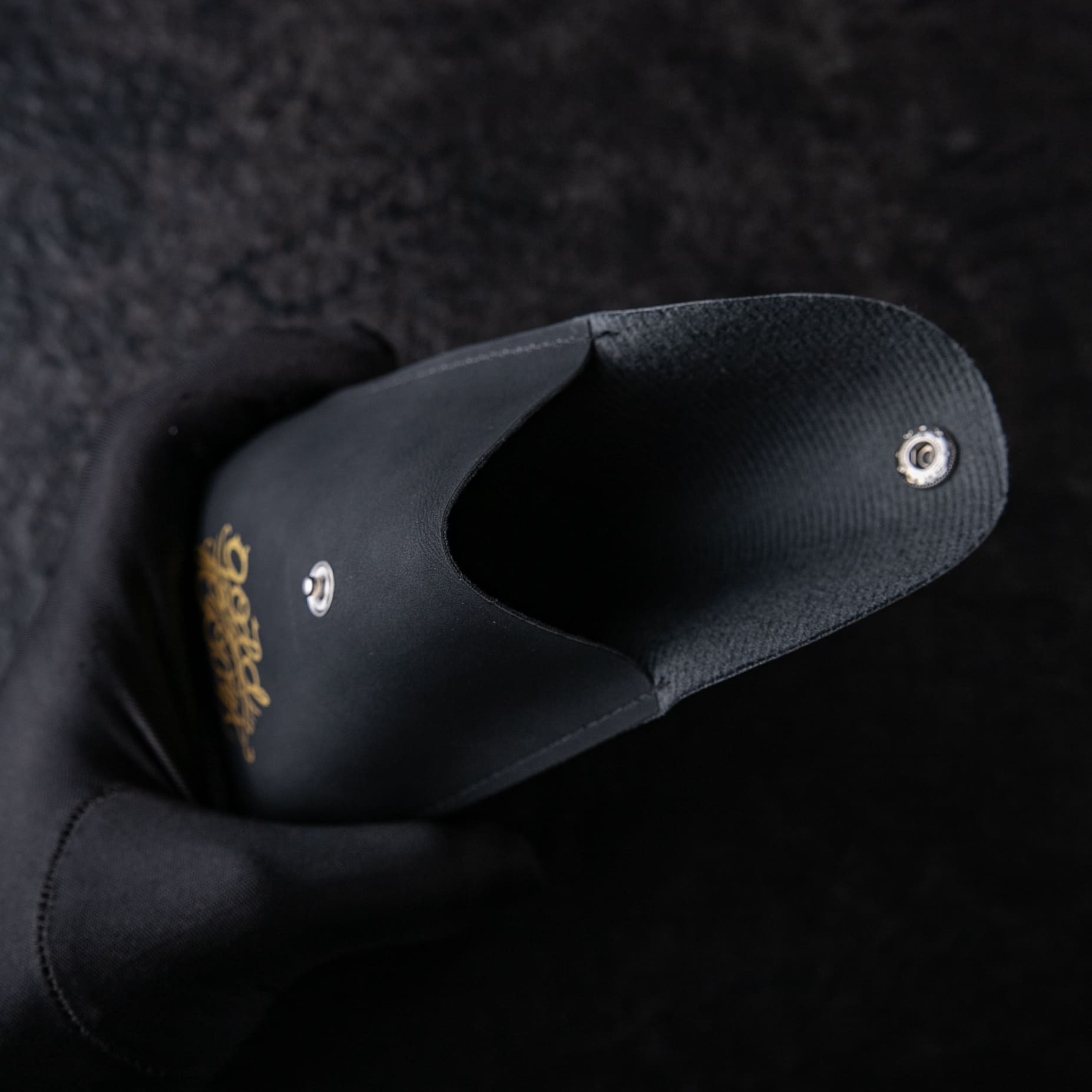 皮革鈕扣飾品袋