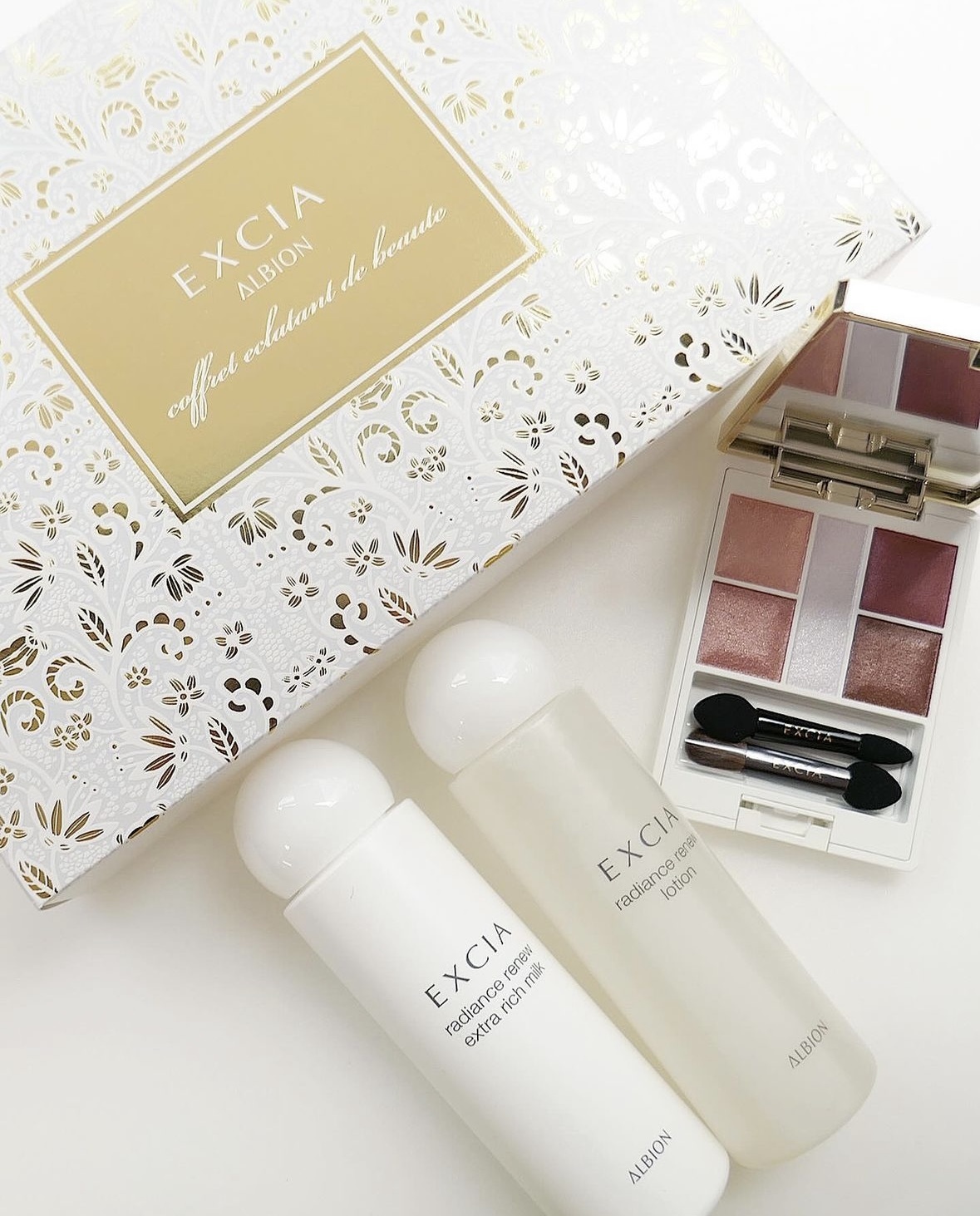 [限定] EXCIA ALBION Coffret Eclatant de Beaute 聖誕套裝2024