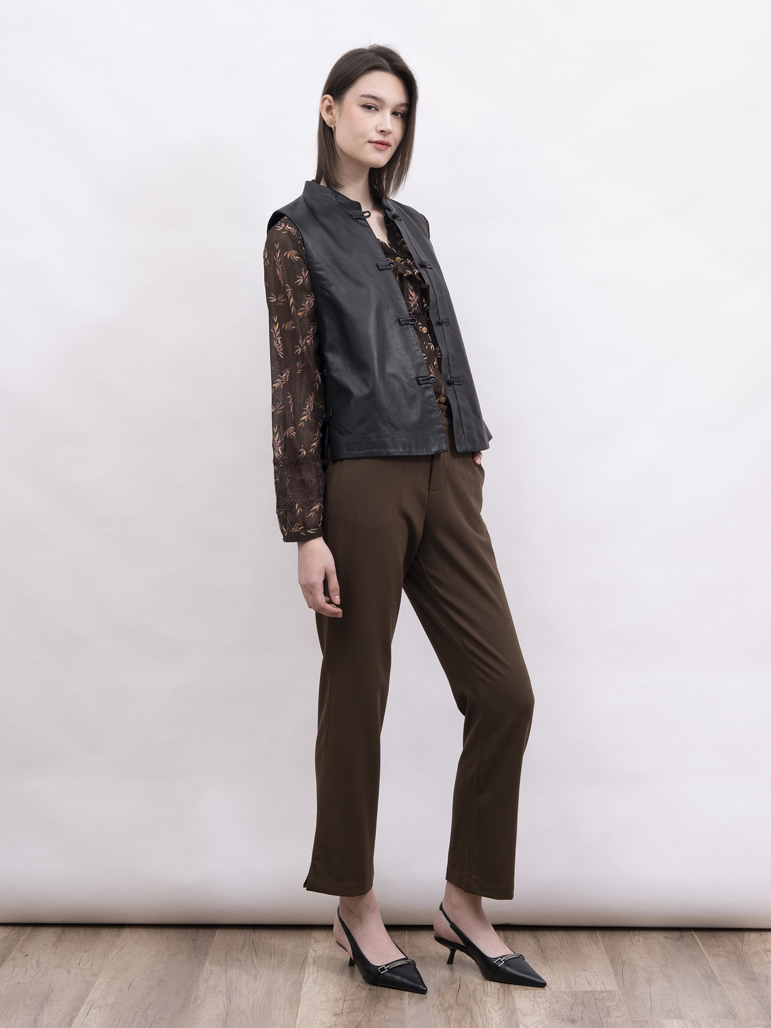 mi-tu 印花荷葉邊V領上衣