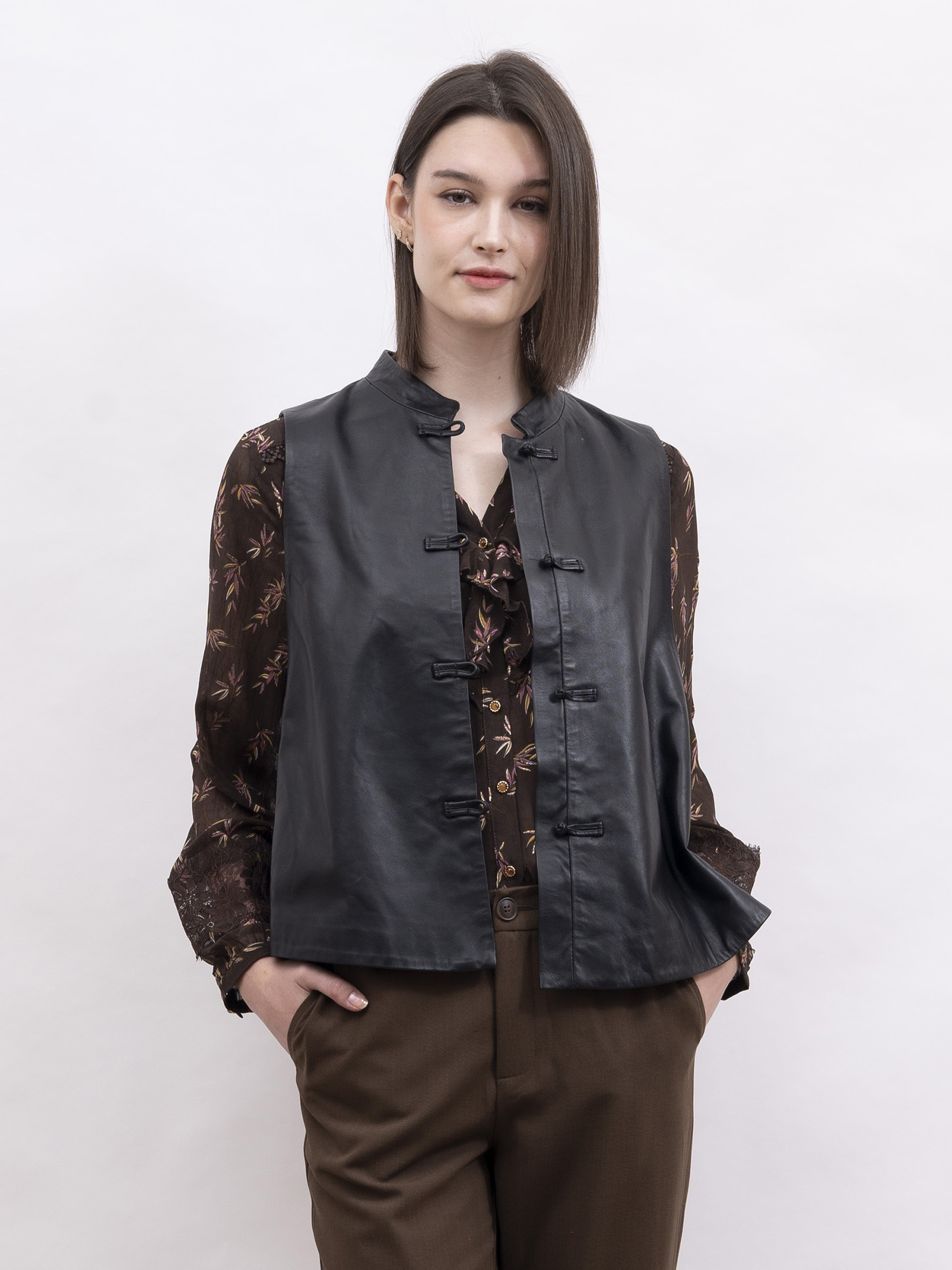 mi-tu 印花荷葉邊V領上衣