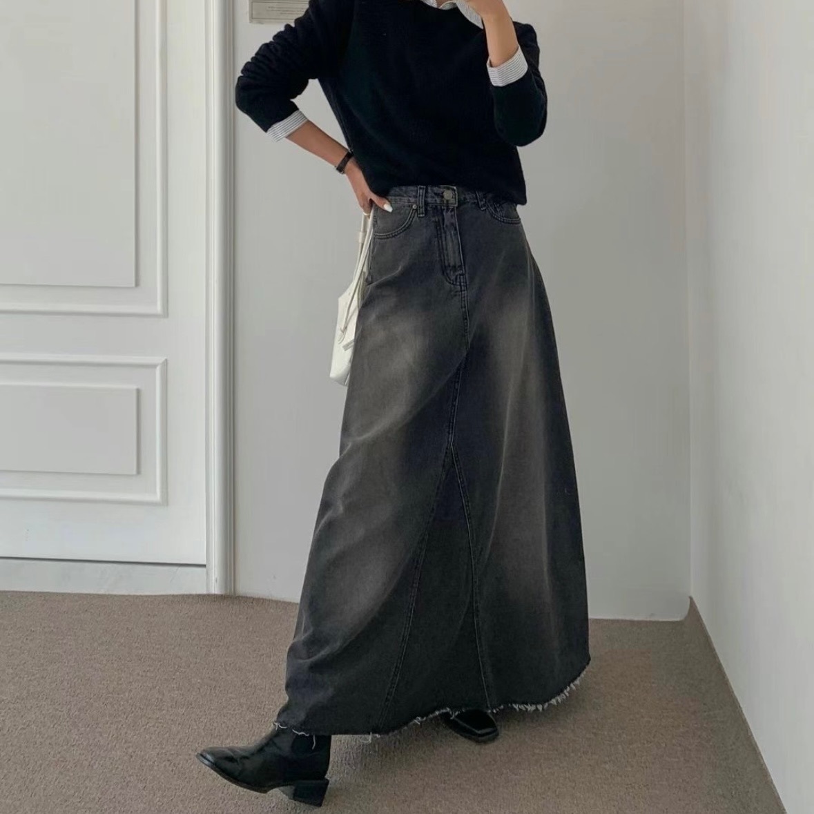 【優惠預訂】韓國喇叭黑色牛仔長裙