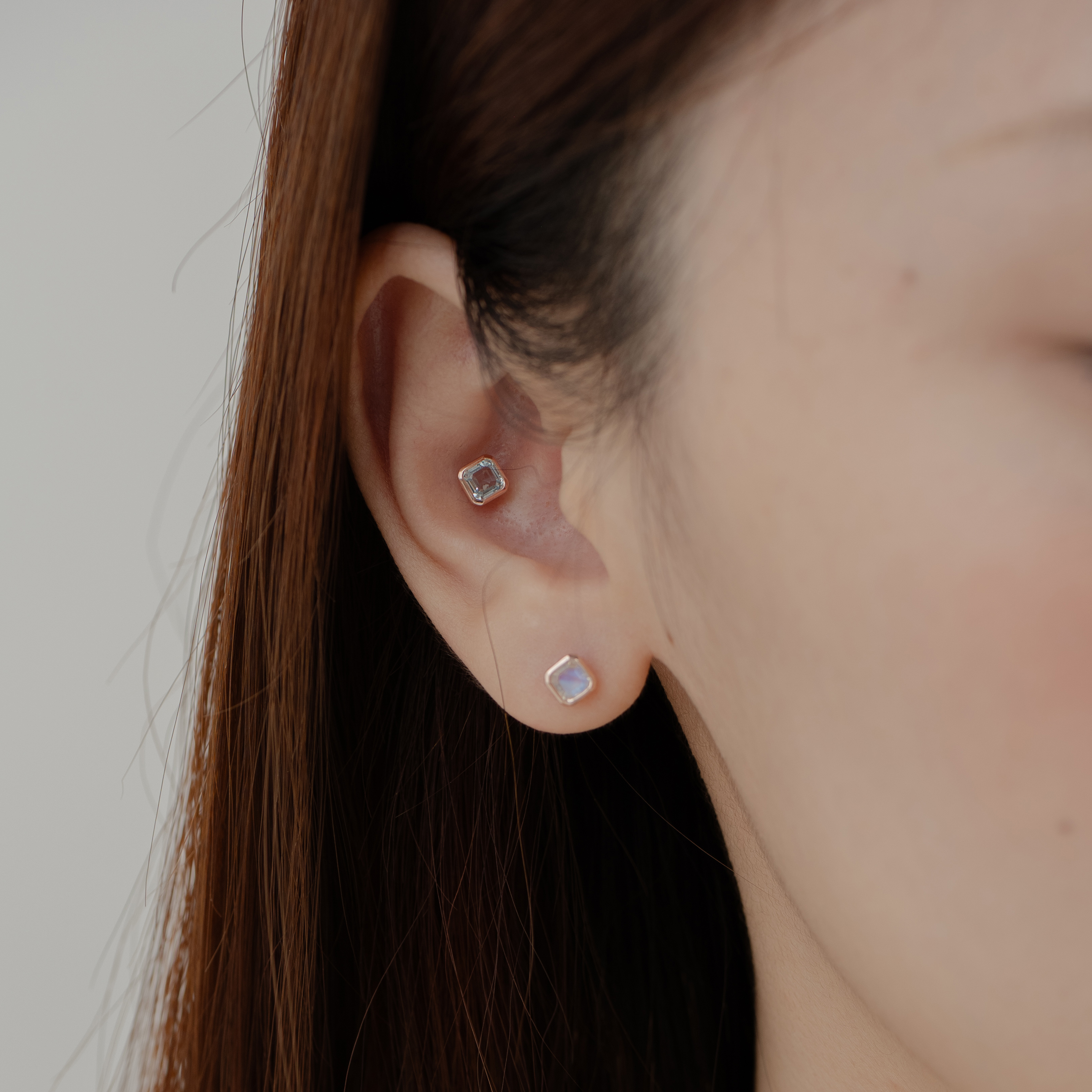 簡約Asscher月光石轉珠耳環