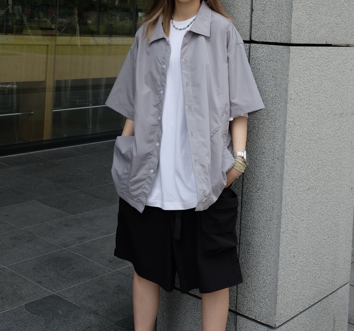 SS0056 白鈕U型車線恤衫