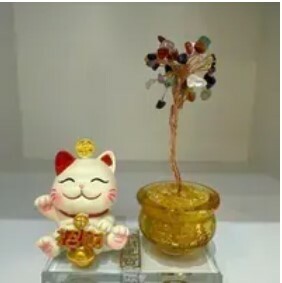 [S] GEMZ & CO BFG FORTUNE CAT WITH FORTUNE TREE, MIXED CRYSTAL, X318 (X318)