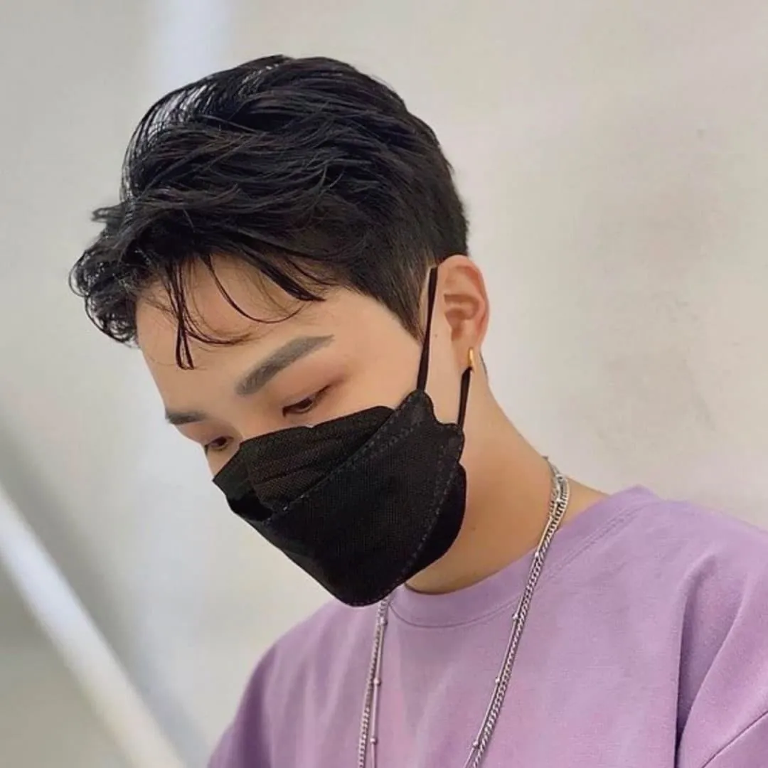 Men's perm: Korean-style texture perm.