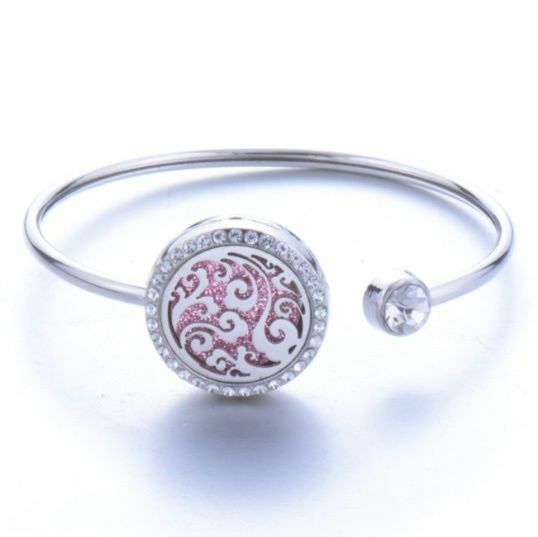 New European and American couple hollowed out perfume essential oil mosquito water bracelet bracelet (B0502)