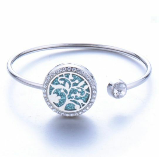 New European and American couple hollowed out perfume essential oil mosquito water bracelet bracelet (B0508)
