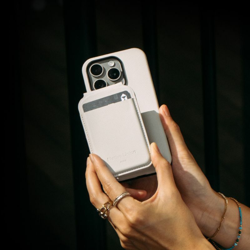 ACTIVE 磁吸站立卡夾 - 白礫石