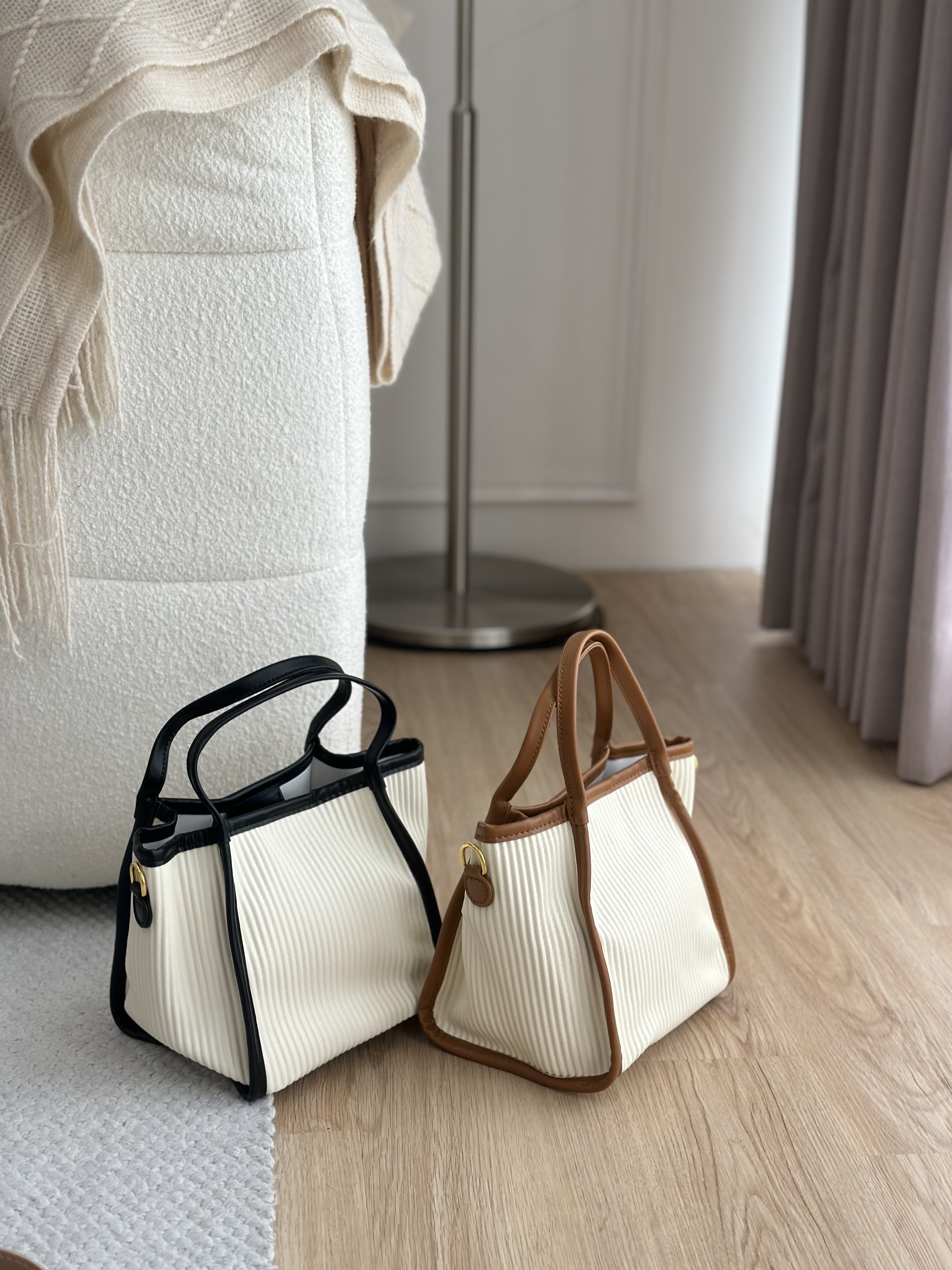 雙色百摺手提包