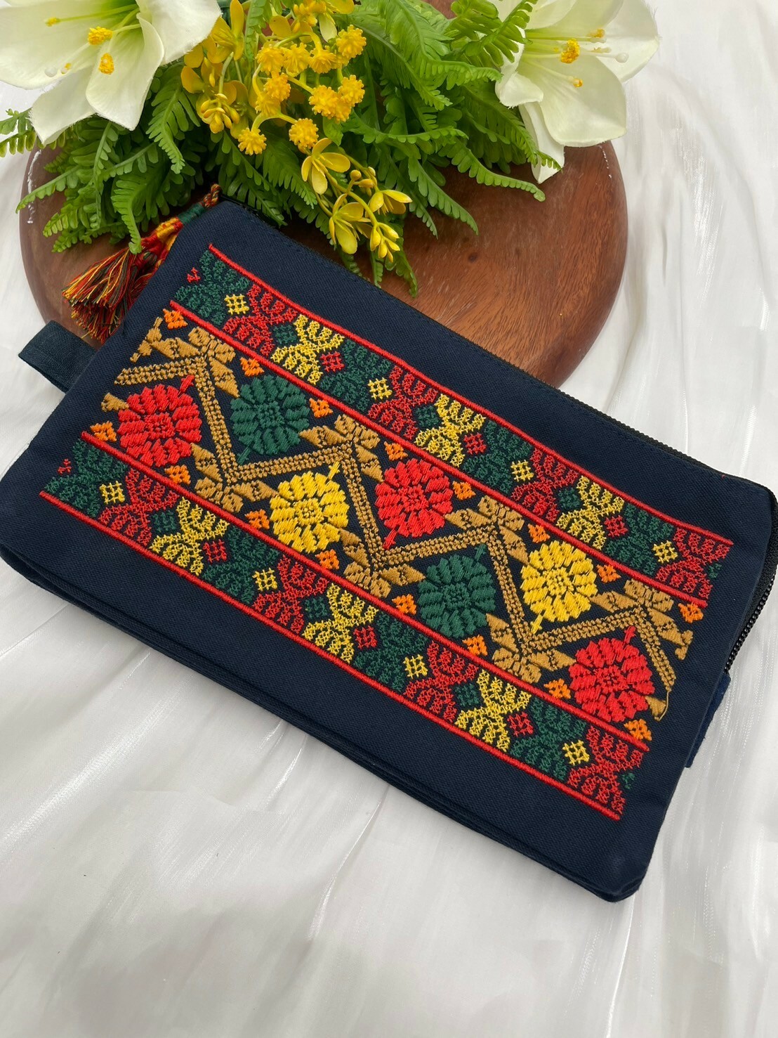 No.3刺繡圖騰手提包長22cm寬14cm