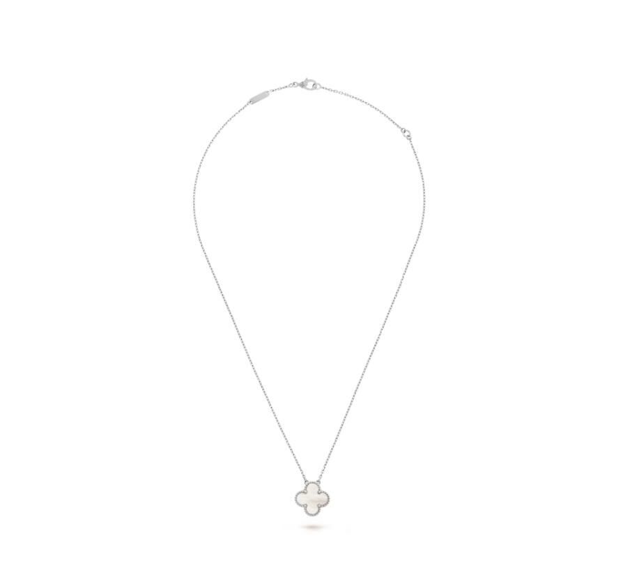 Vintage Alhambra pendant 白金貝母