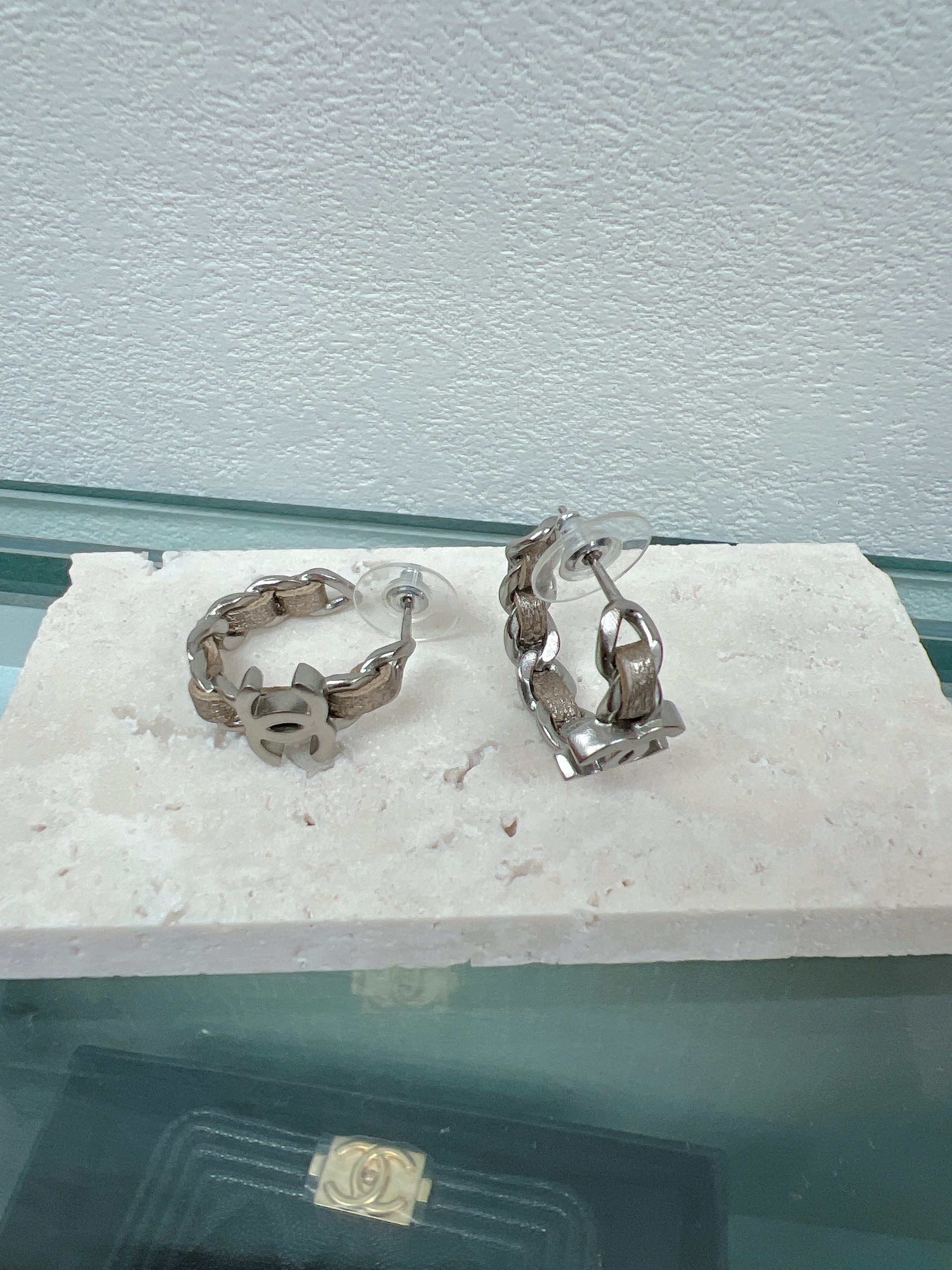 Chanel earrings leather hoop 14b